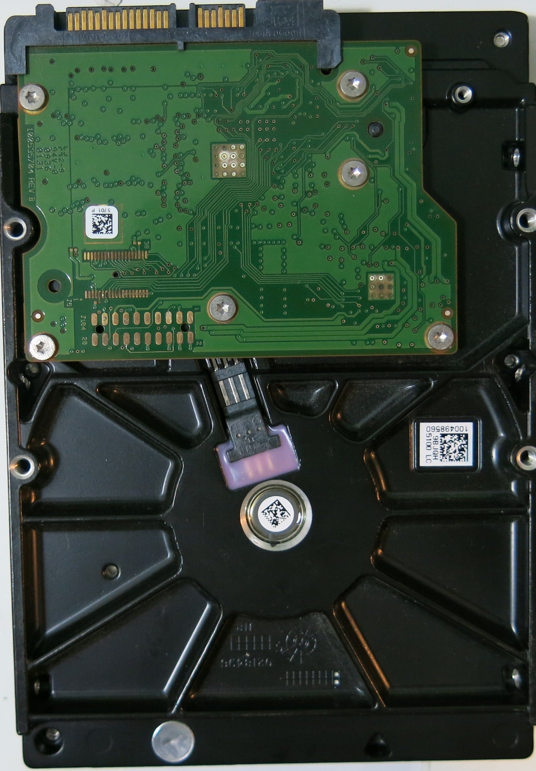 ST3320418AS PCB: 100535704 REV B SERIAL NUMBER: 9VM57F9S FW:CC44 PN:9SL14C-033 320GB