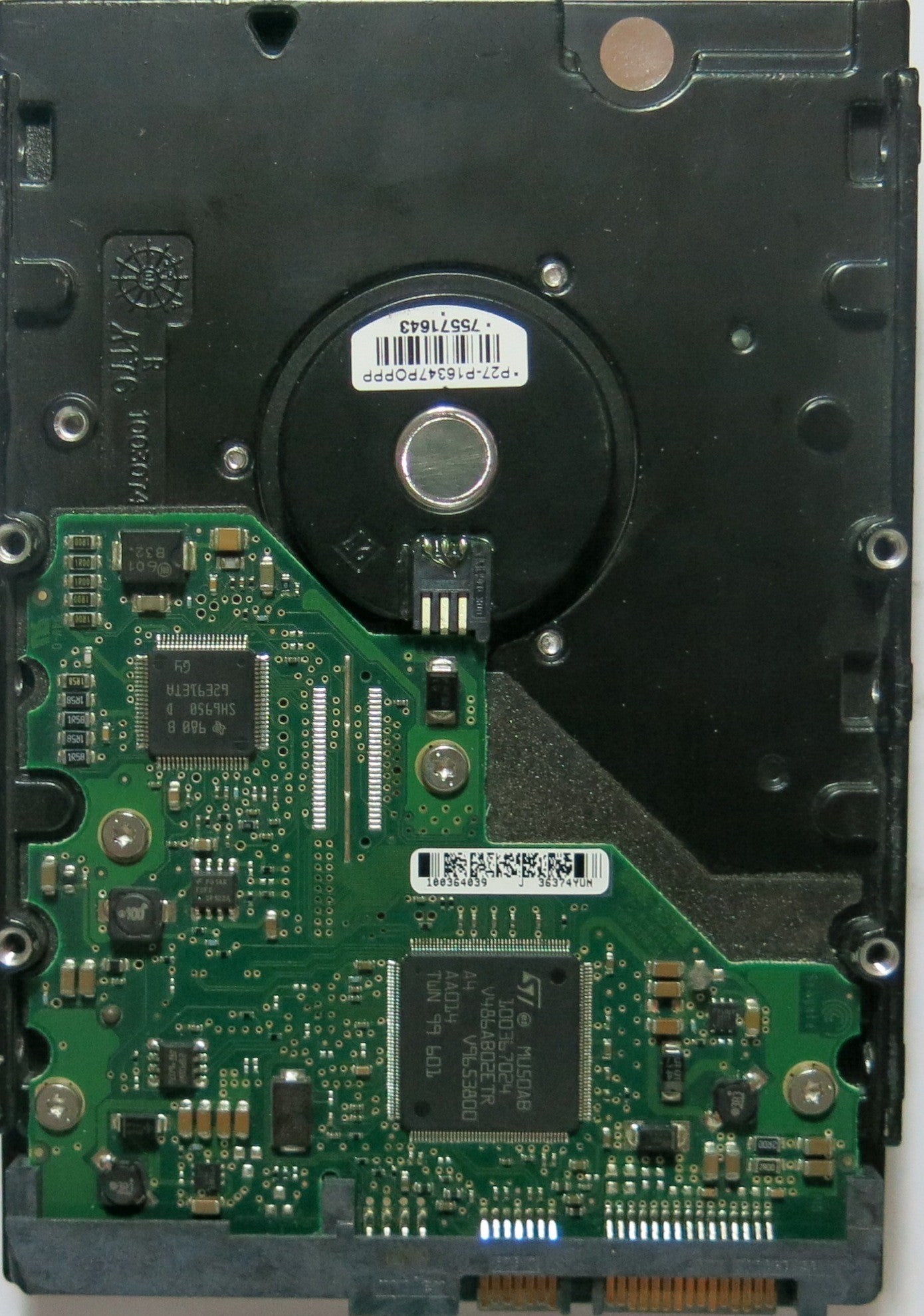 ST340212AS PCB: 100331803 REV B SERIAL: 5MQ4N1JK PN 9W2711'133 FW 8.04 40,GB