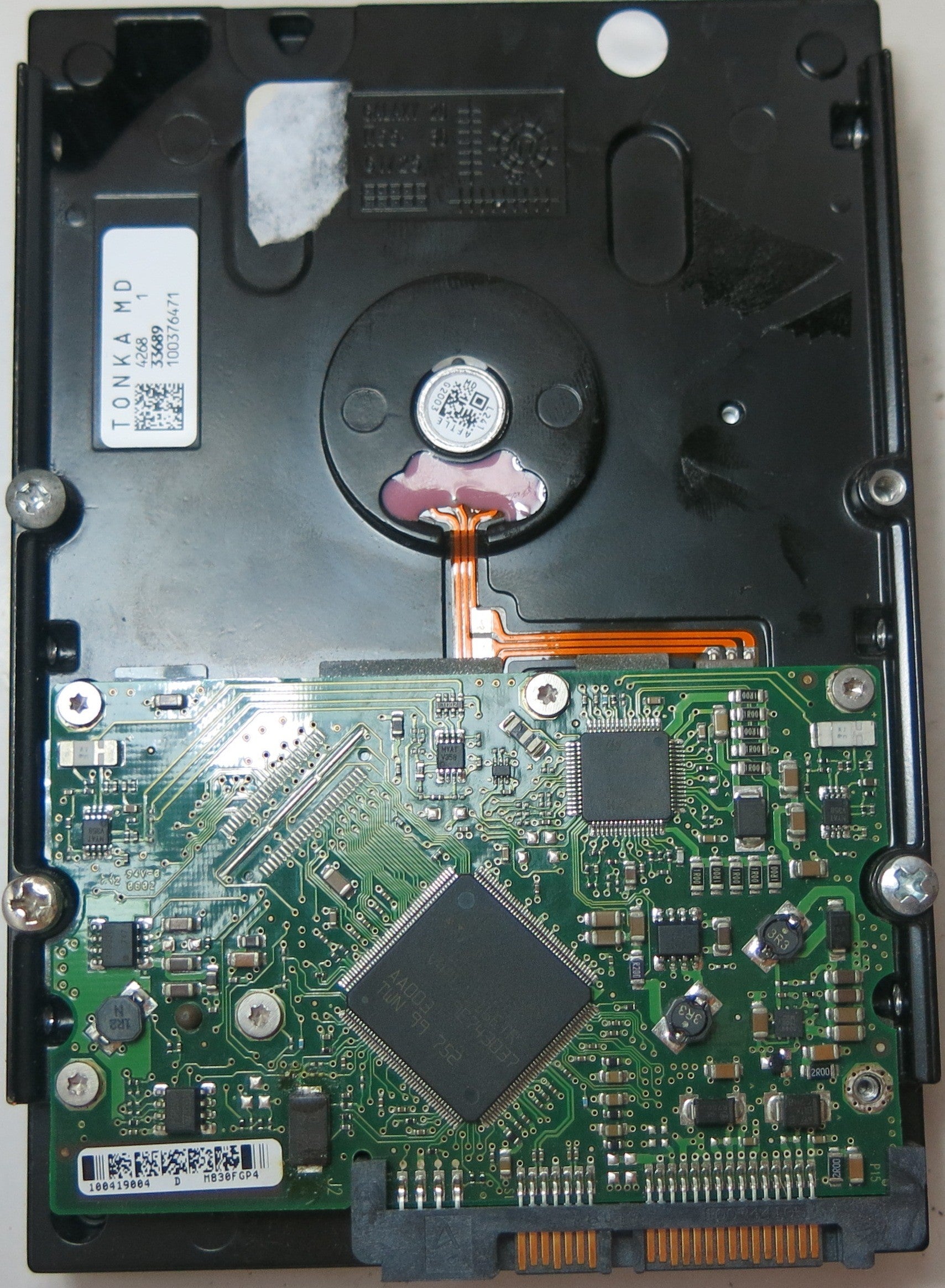 ST3500630NS,  P/N:9BL146-784,  FW:HPG3,  Serial:5QG28T88,  500GB 3.5,  PCB:100406533- REV A