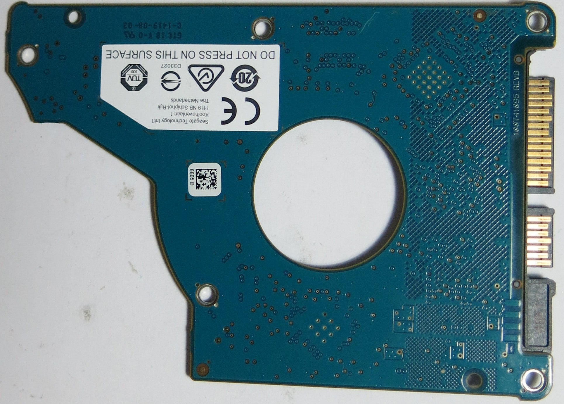 SEAGATE ST500LX012 FW  0001SDM1 PCB