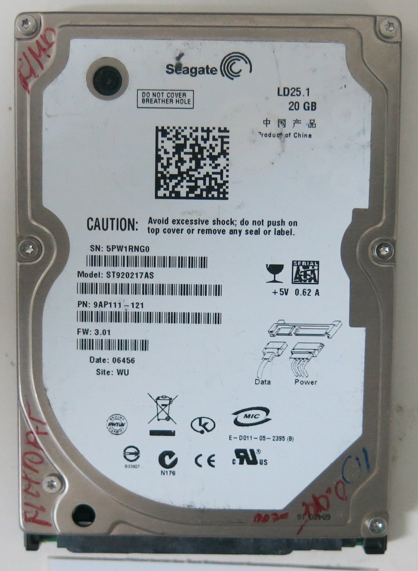 ST920217AS, PCB: 10035681 REV B, SERIAL NUMBER: 5PW1RNG0, PN 9AP111-121, FW 3.01, 20GB