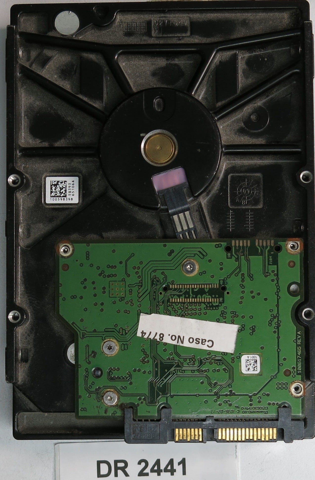 ST1000DM000, P/N: 9TS15E-568, FW: CC92 ,Serial: 5YA0CHLL GB 3.5, PCB: 100617465 REV A