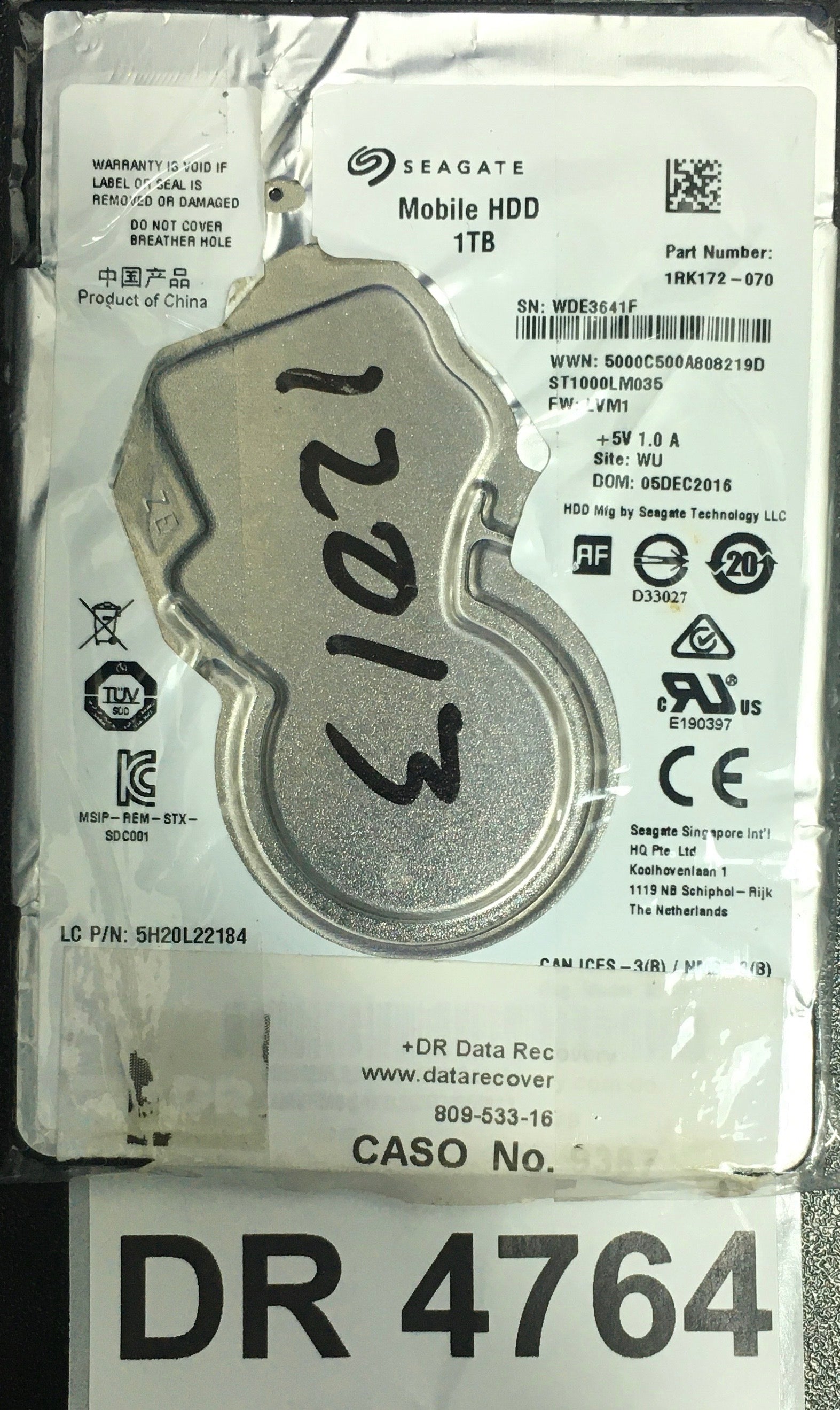 ST1000LM035,  FW: LVM1,  Serial: WDE3641F,  1TB 2.5,  PCB: 100799274- REV A,