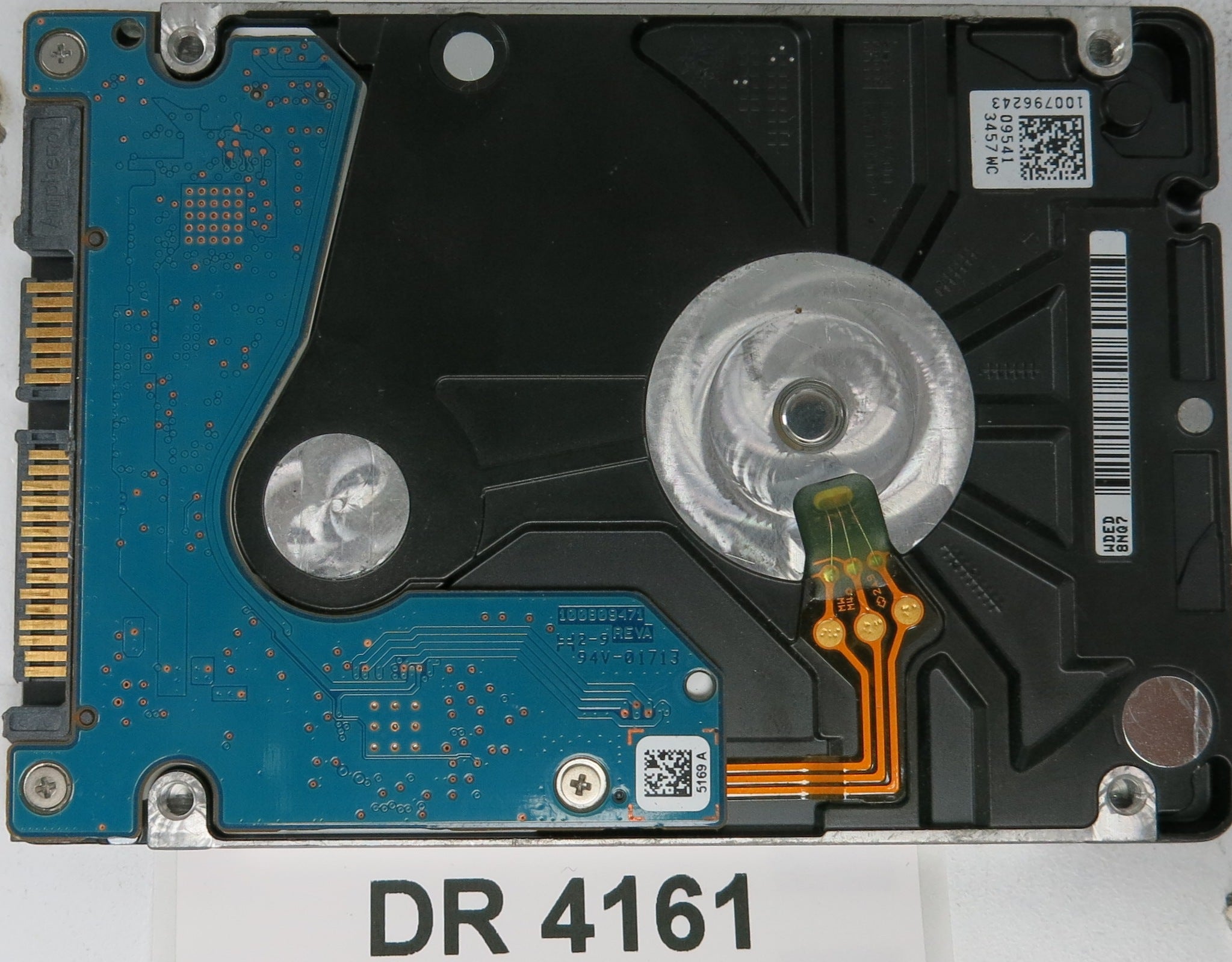 ST1000LM035, P/N: 1RK172-036, FW: SDM2, Serial: WDD8NQ7, 1TB 3.5, PCB: 100809471 REV