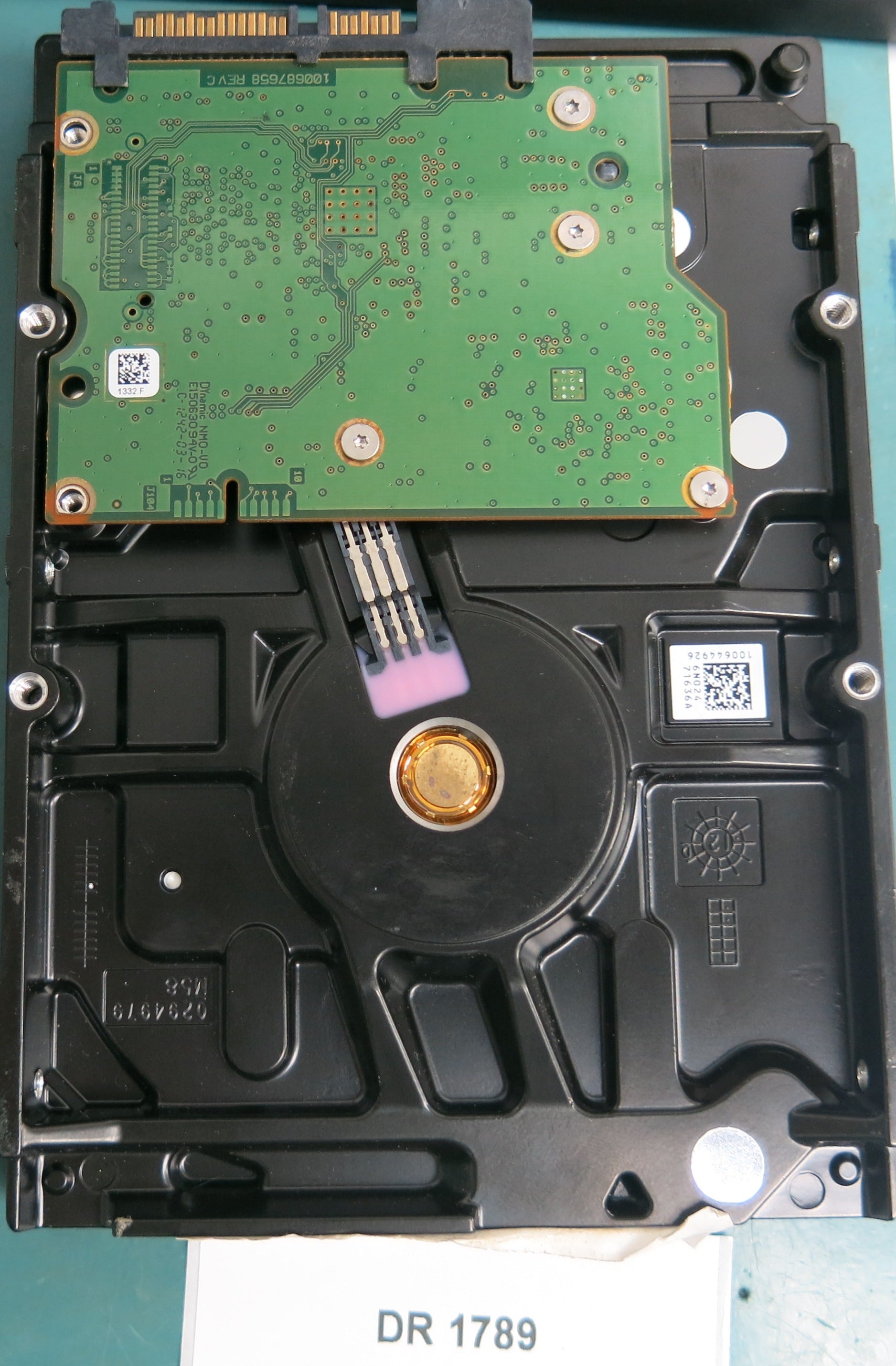 ST1000VM002, P/N: 1CT162-262, FW: ES22, Serial: S1G0D7JX, 1000GB 3.5