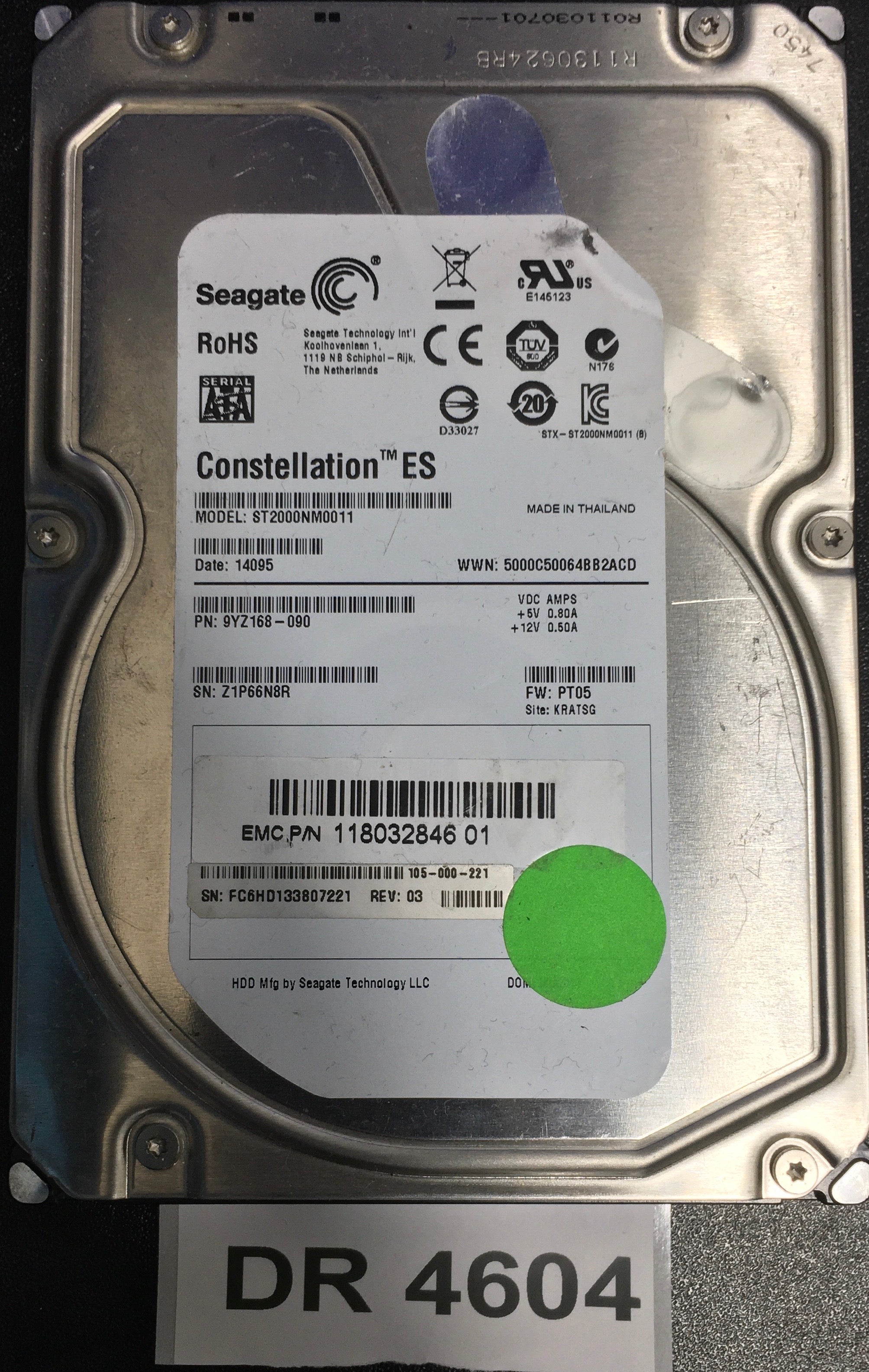 ST2000NM0011,  P/N: 9YZ168-090,  FW: PT05,  Serial: Z1P66N8R,  2000GB 3.5  PCB:100643297- REV B