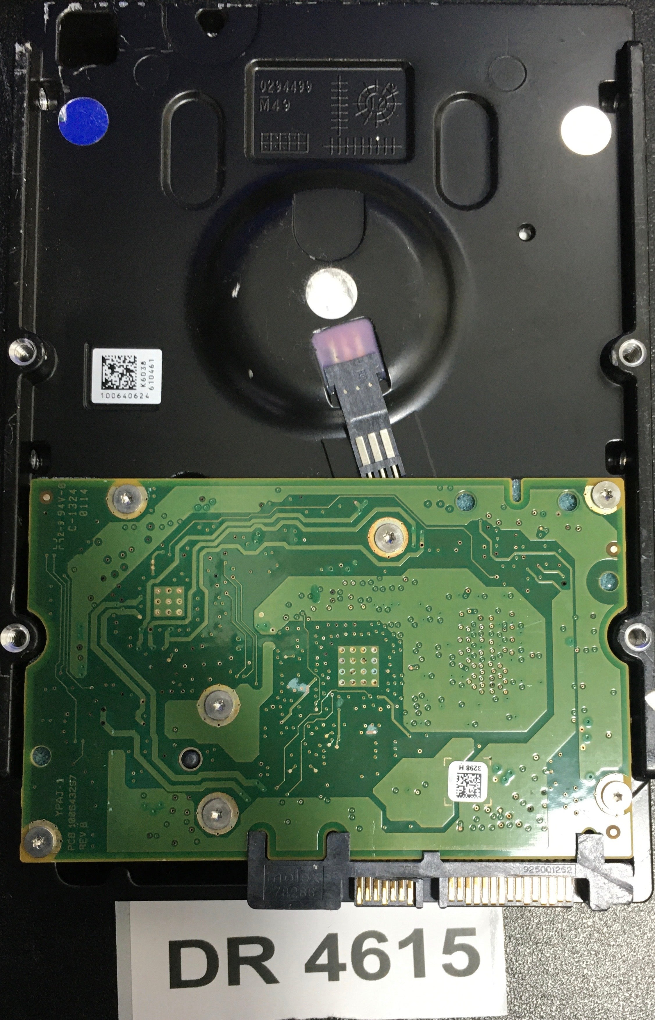 ST2000NM0011,  P/N: 9YZ168,  FW: PA09,  Serial: Z1P6846F,  2000GB 3.5  PCB :100643297- REV B