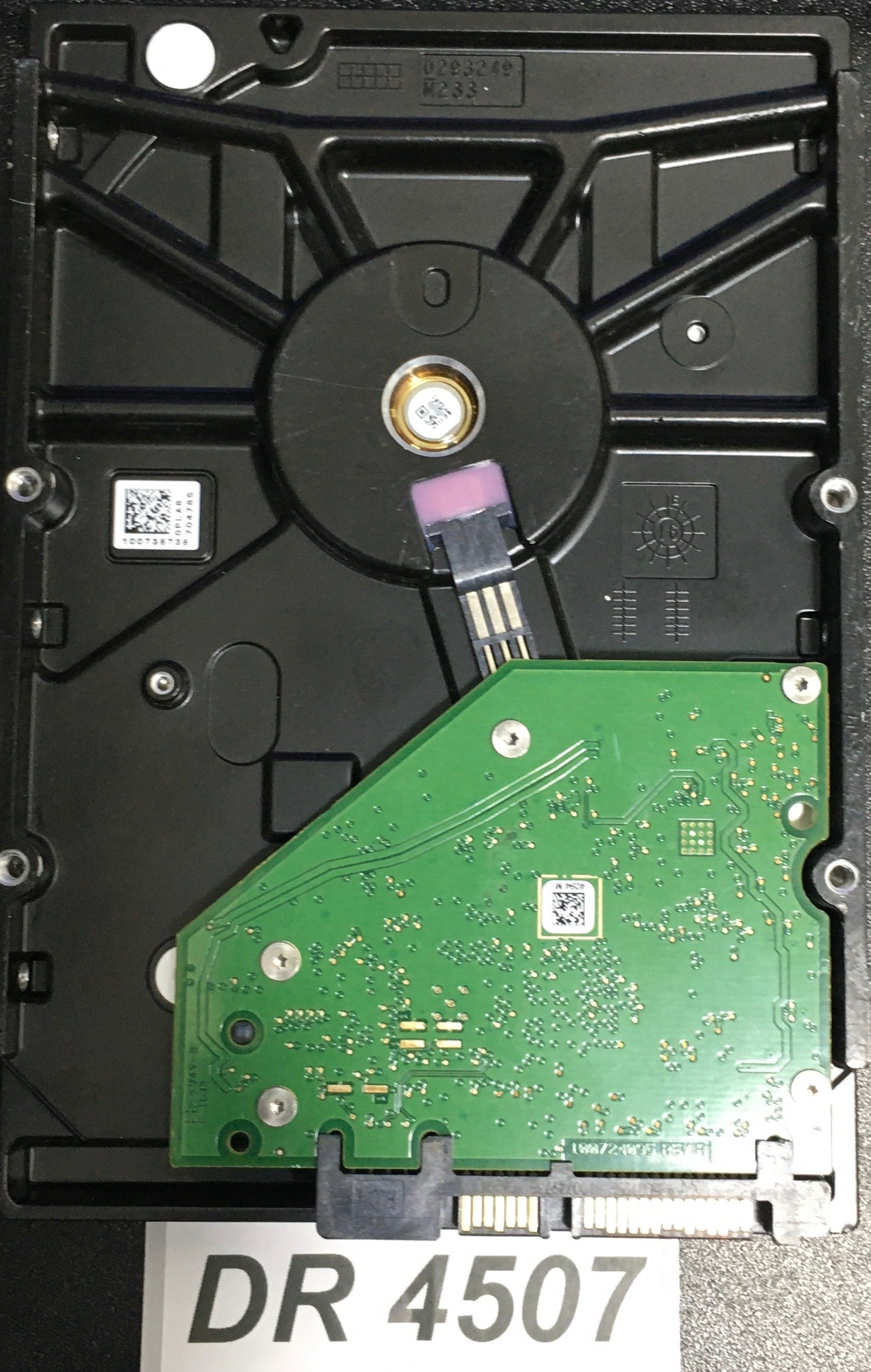 ST2000VM003  Serial:W5247L8Z  2000GB 3.5  PCB: 100724095 REV A