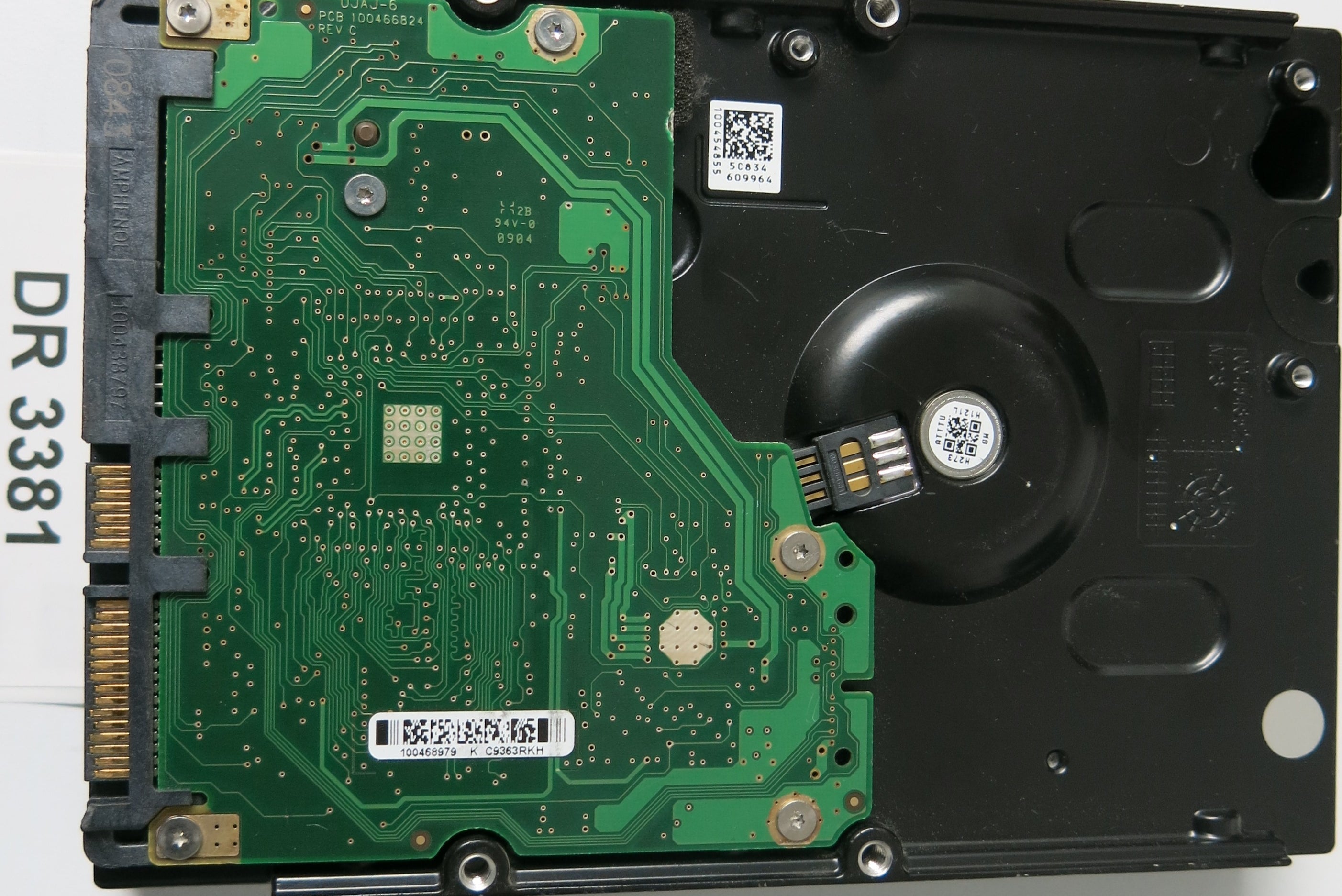 ST31000340NS, P/N: 9CA158-145, FW: SU0D, Serial: 9QJ3LQJ6, 1000GB 3.5, PCB: 100466824 REV C