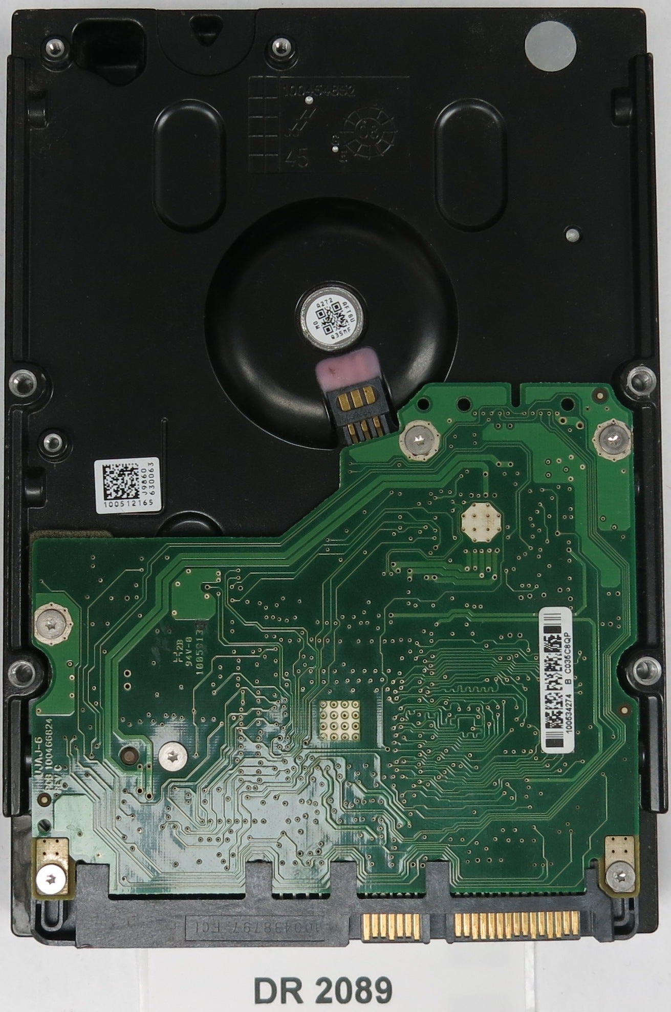ST31000340NS, P/N: 9CA158-304, FW: SN06, Serial: 9Q7MR6, 1000GB 3.5, PCB: 100468824 REV C