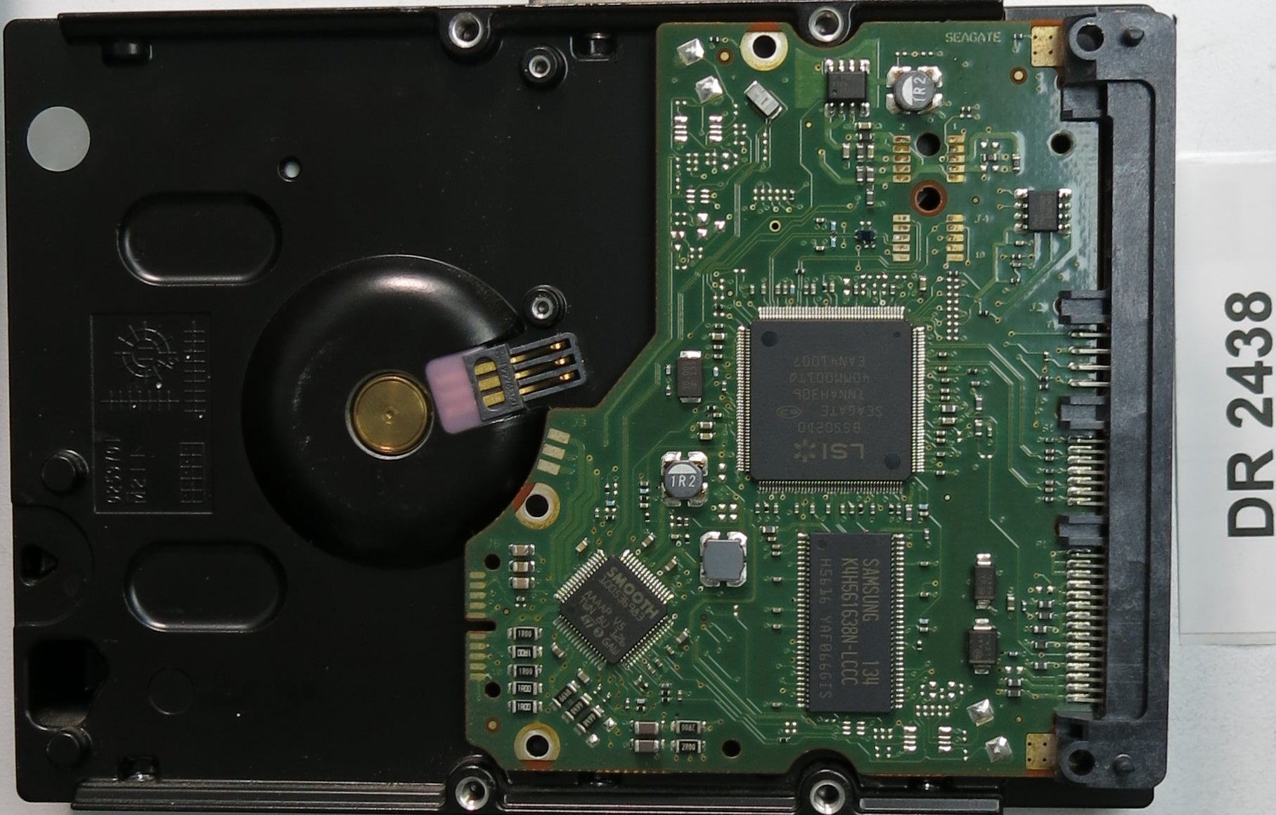 ST31000528AS, P/N: 9SL154-240, FW: AP63, Serial: 5VPAFZJF, 1000GB 3.5, PCB: 100535537 REV C