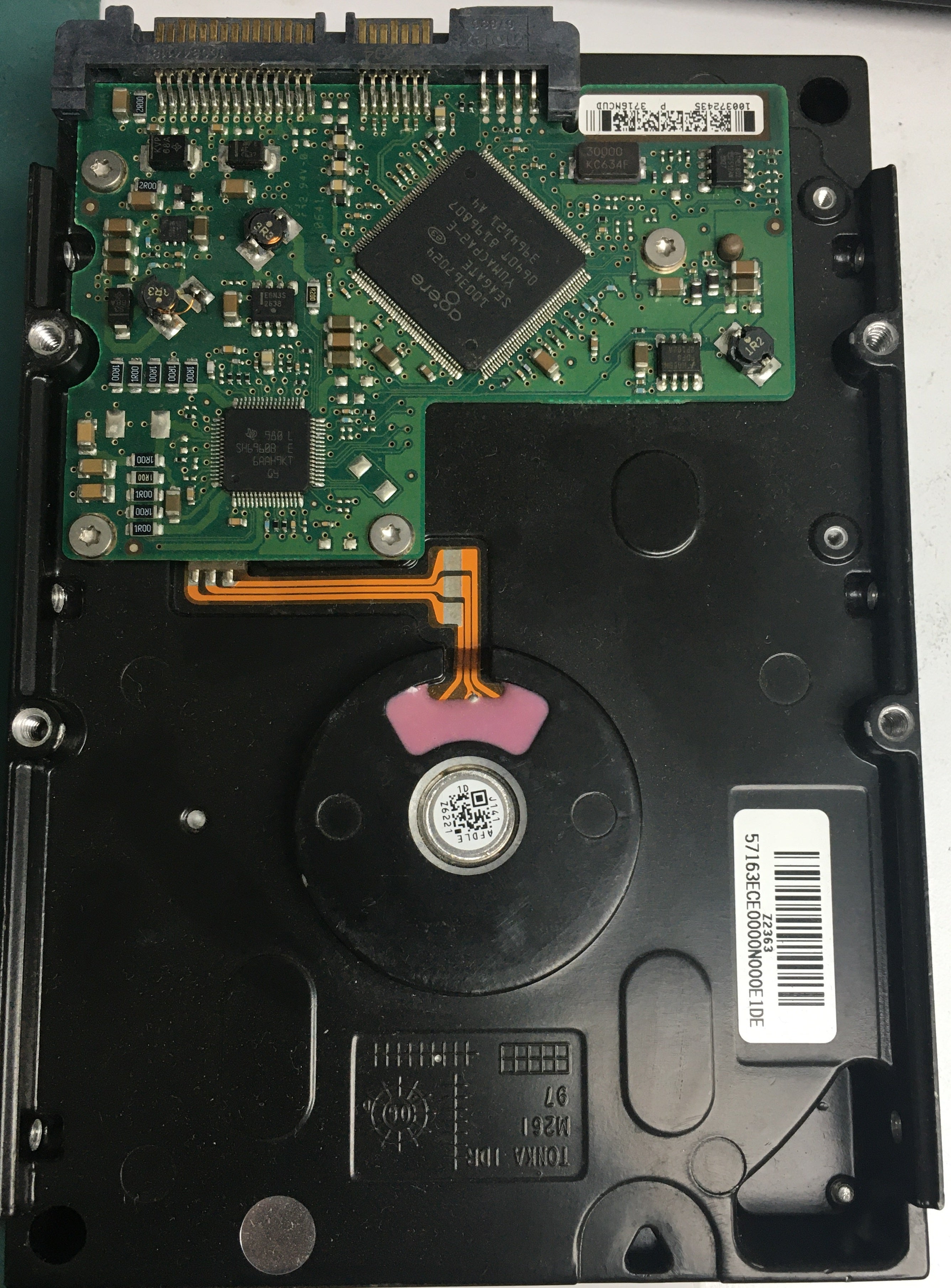 ST3160212SCE, P/N: 9BE112-160, FW: 3.ACF, Serial: 5LS6WC83, 160GB 3.5