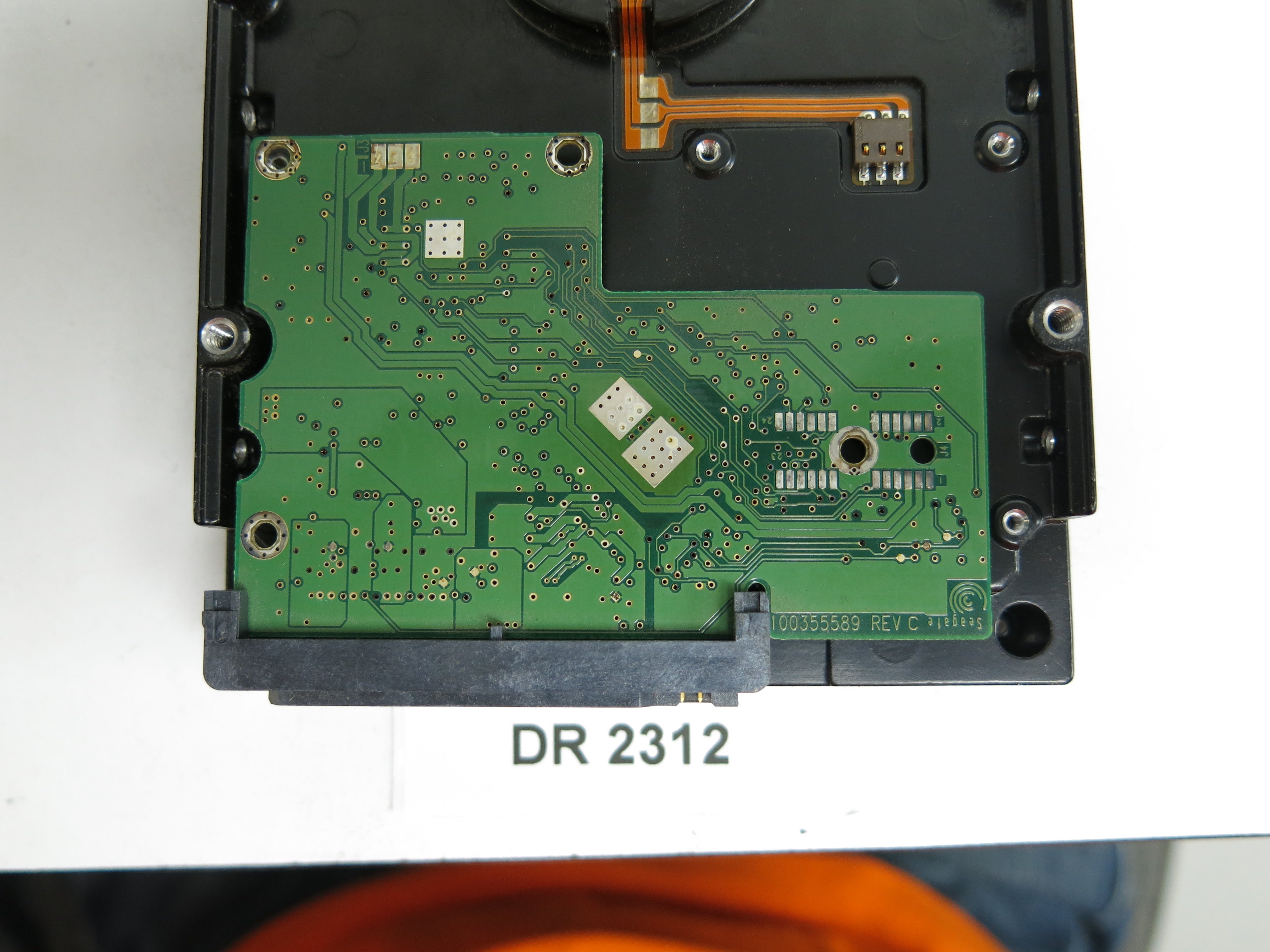 ST3160212SCE, P/N: 9BE112-160, FW: 3.ACF, Serial: 5LS7652K, 160GB 3.5 PCB:, 100355589 REV C