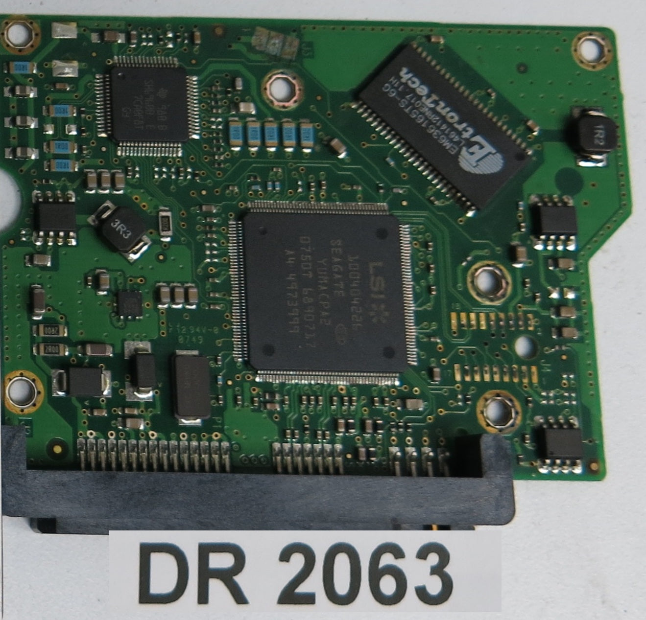 ST3160215SCE P/N: 9CZ112-180 FW: 3.ACB Serial: 5RX31SQ3 160GB 3.5 PCB: 100422559 REV C