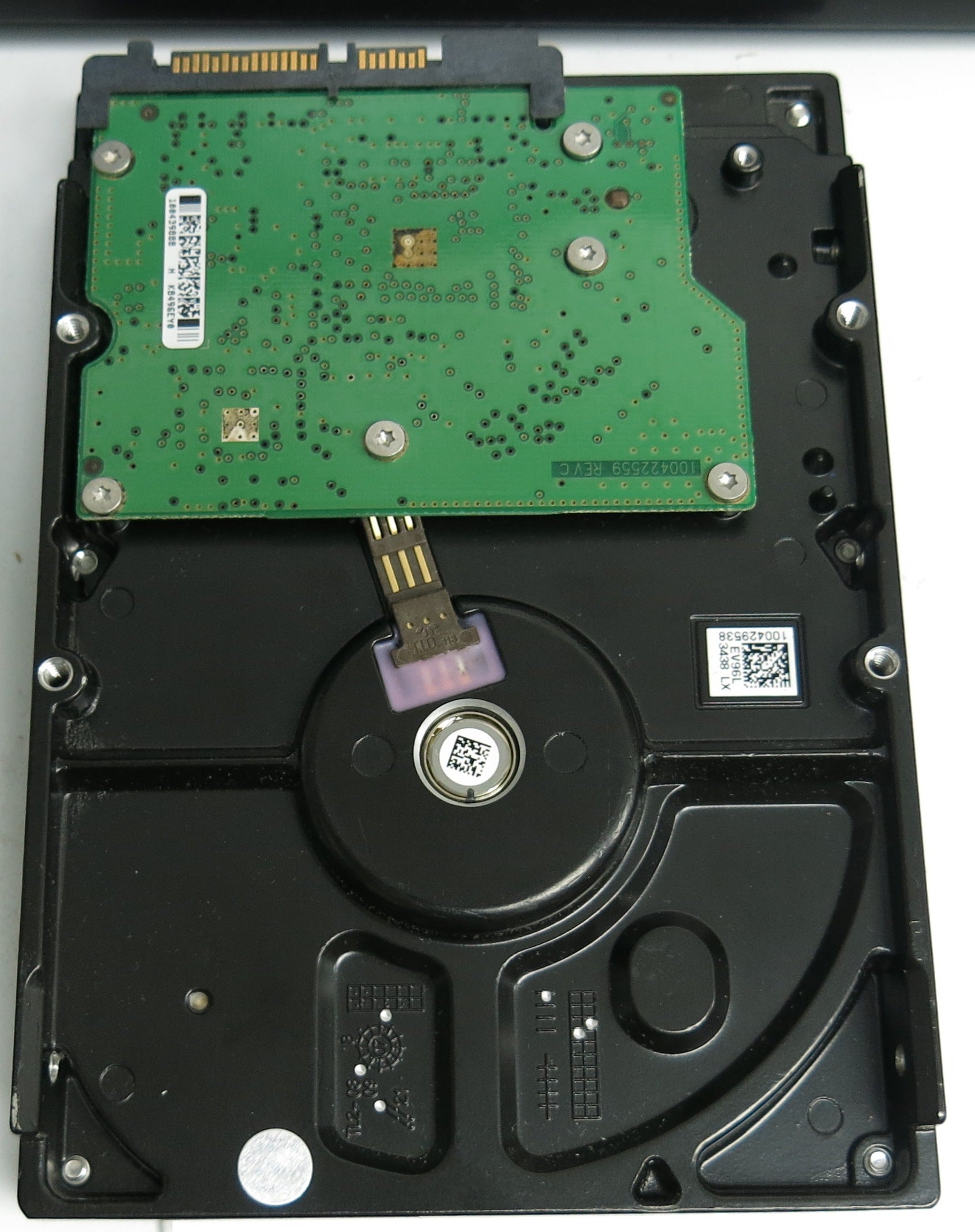 ST3160215SCE P/N: 9CZ112-180 FW: 3.ACB Serial: 5RX6DZKZ 160GB 3.5  PCB: 100422559 REV C
