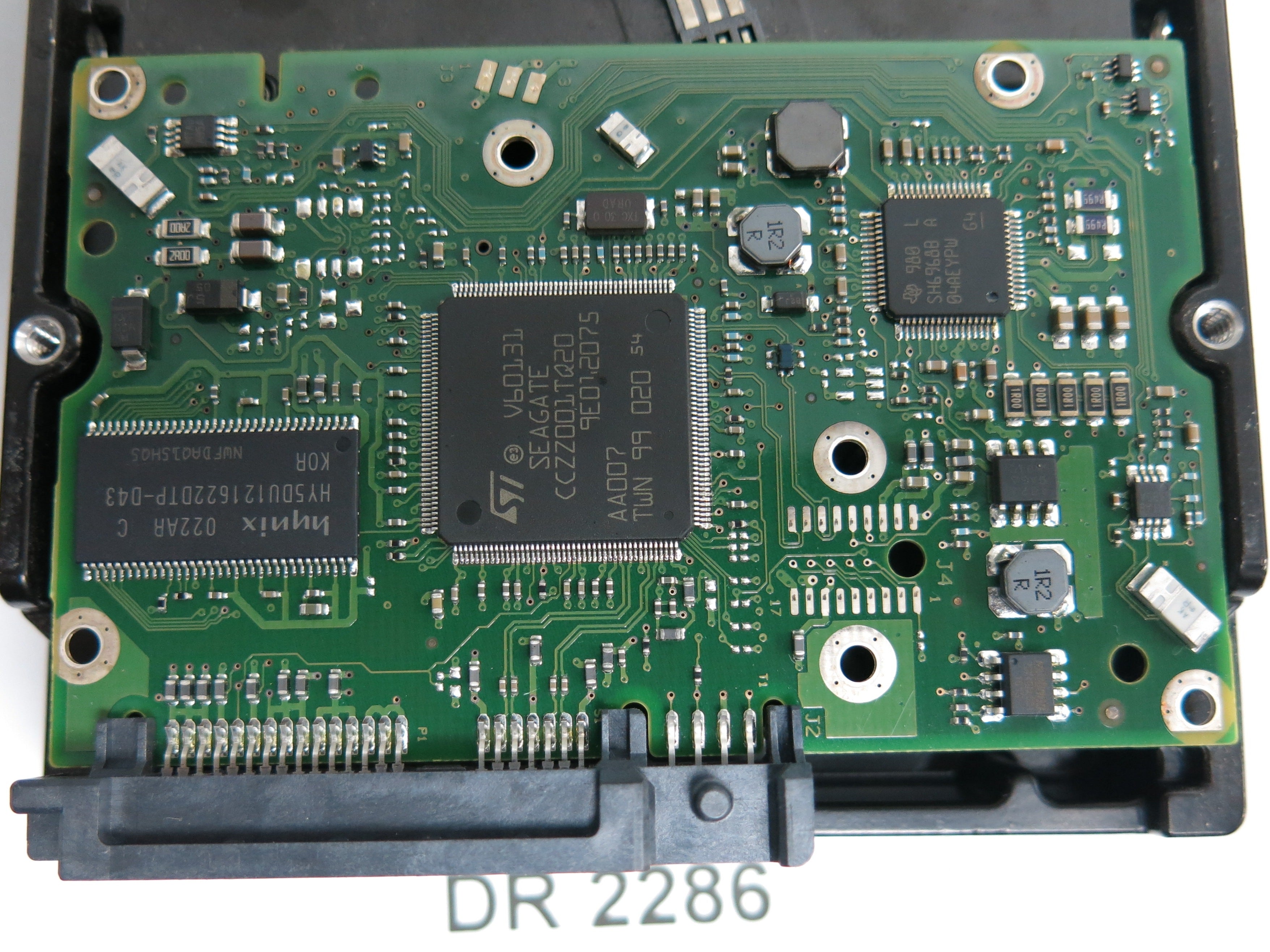 ST32000644NS, P/N: 9JW168-501, Serial: 9WM125R, PCB: 100579470 REV B