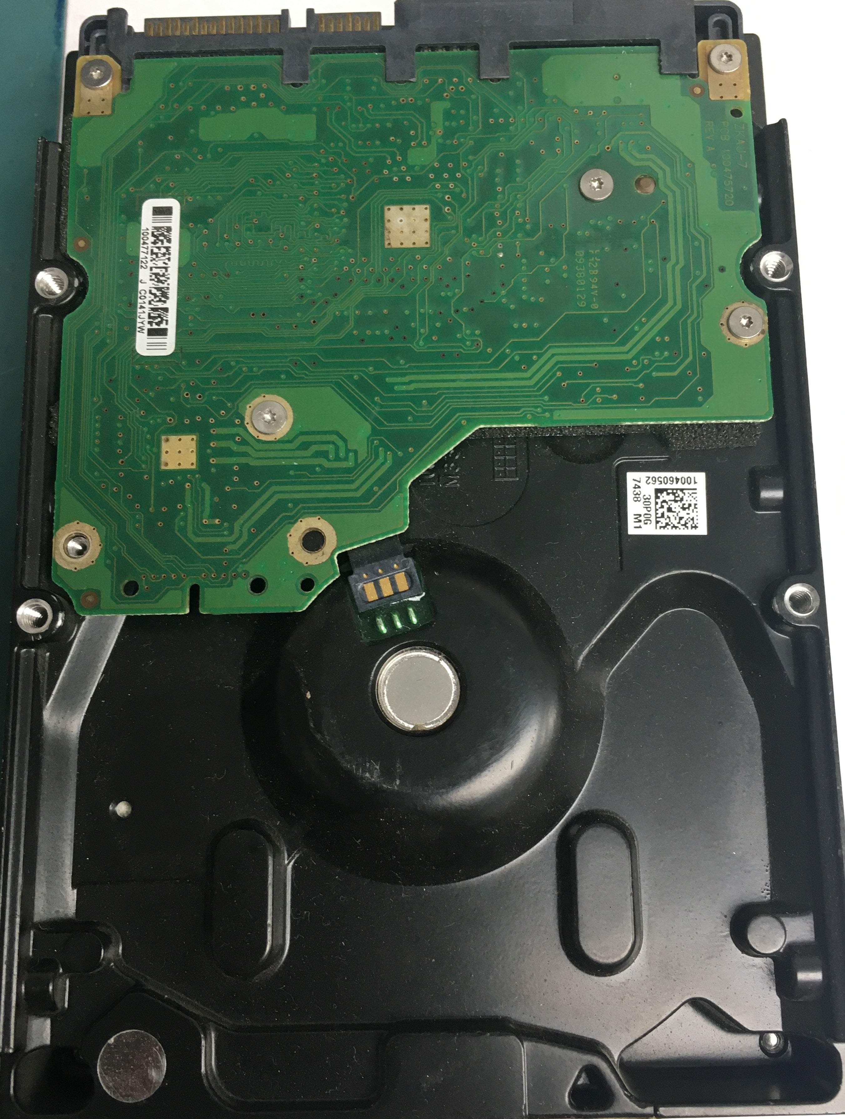 ST3250310NS, P/N: 9CA152-783, FW: HPG1, Serial: 9SF0CM2M, 250GB 3.5, PCB:100475720 REV A