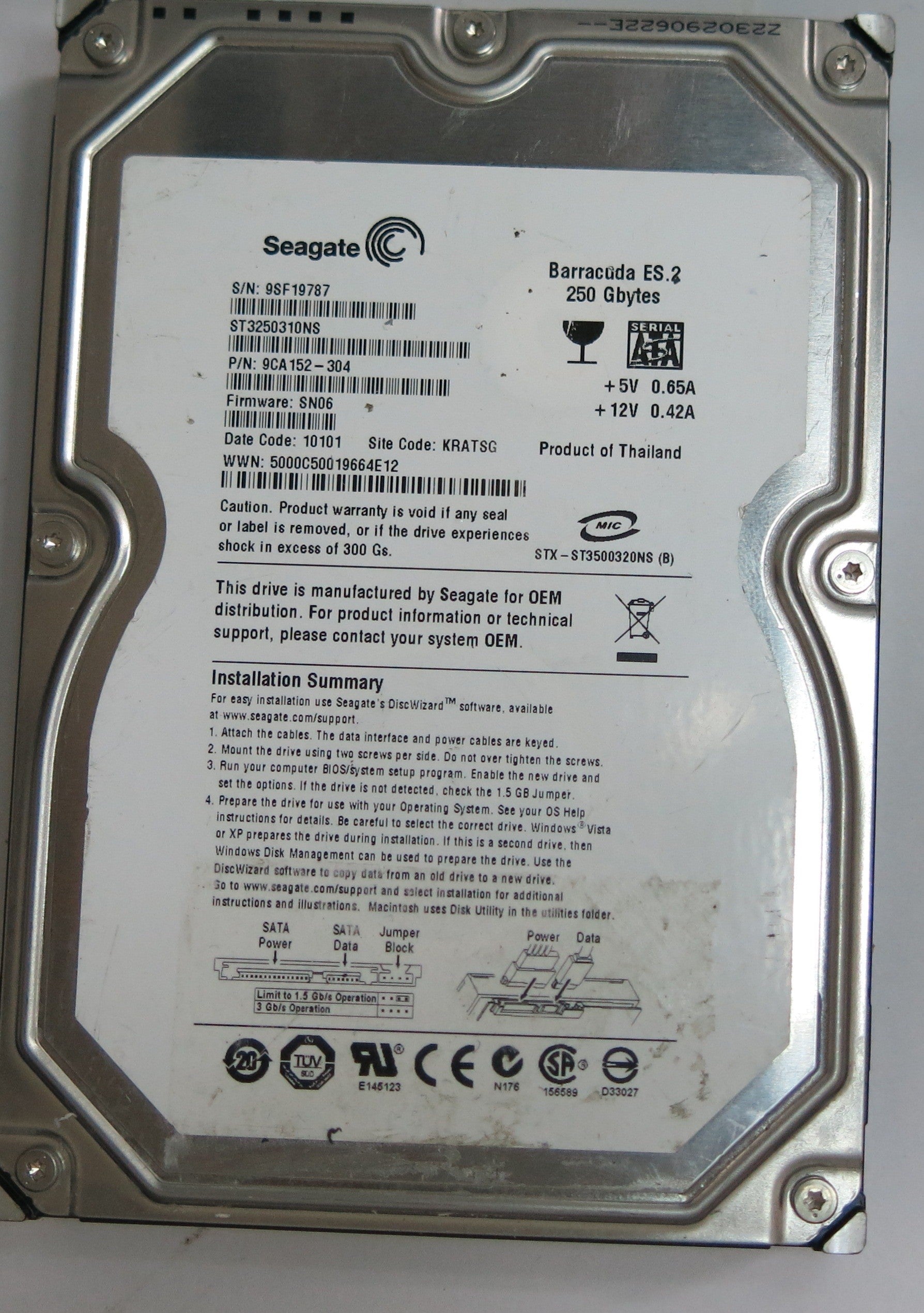 ST3250310NS,  P/N:9CA152-304,  FW:SN06,  Serial:9SF19787,  250GB 3.5,   PCB:100475720- REV A