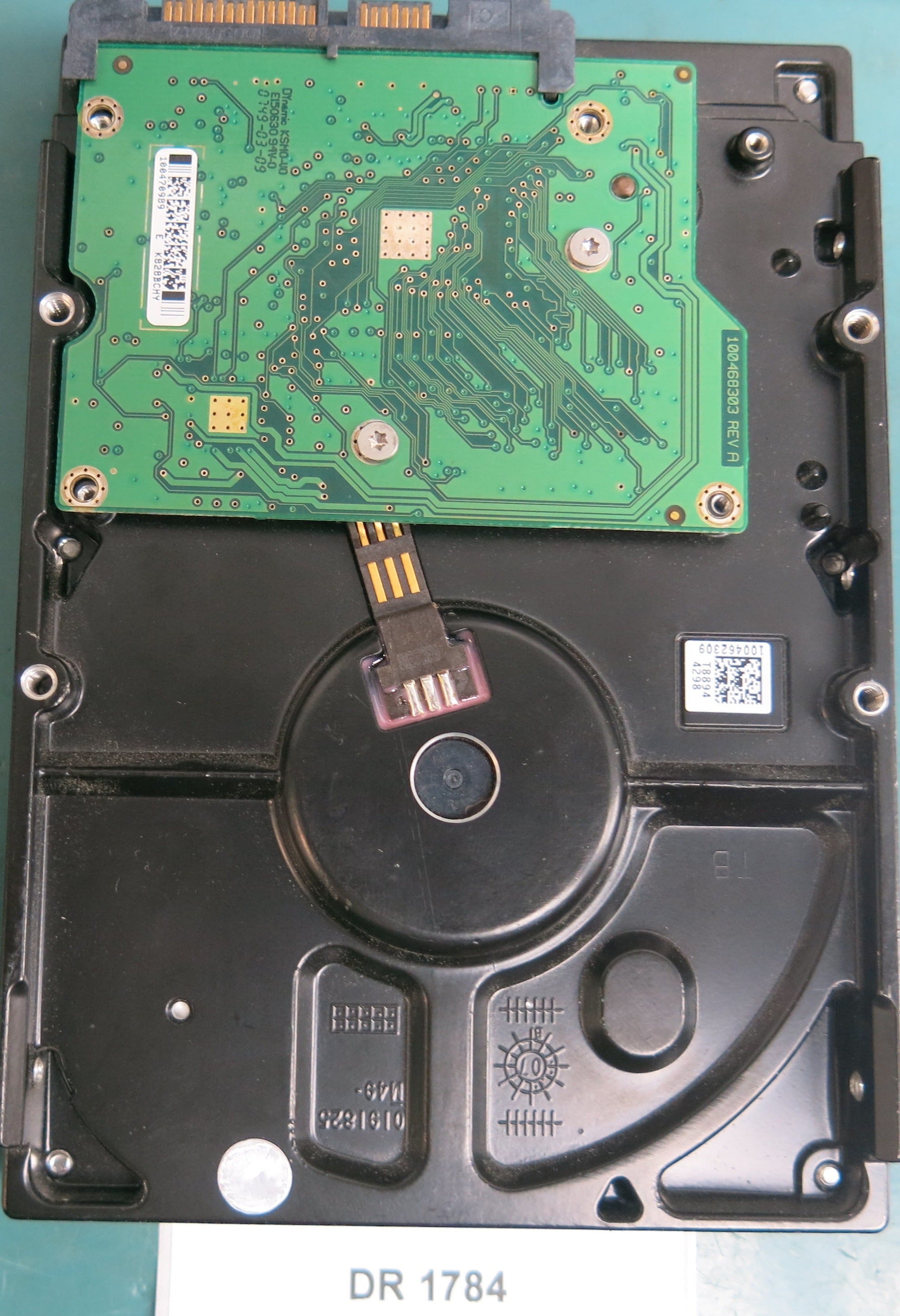 ST3250410AS, P/N: 9EU142-305, FW: 3.AAC, Serial: 6RY507CC, 250GB 3.5