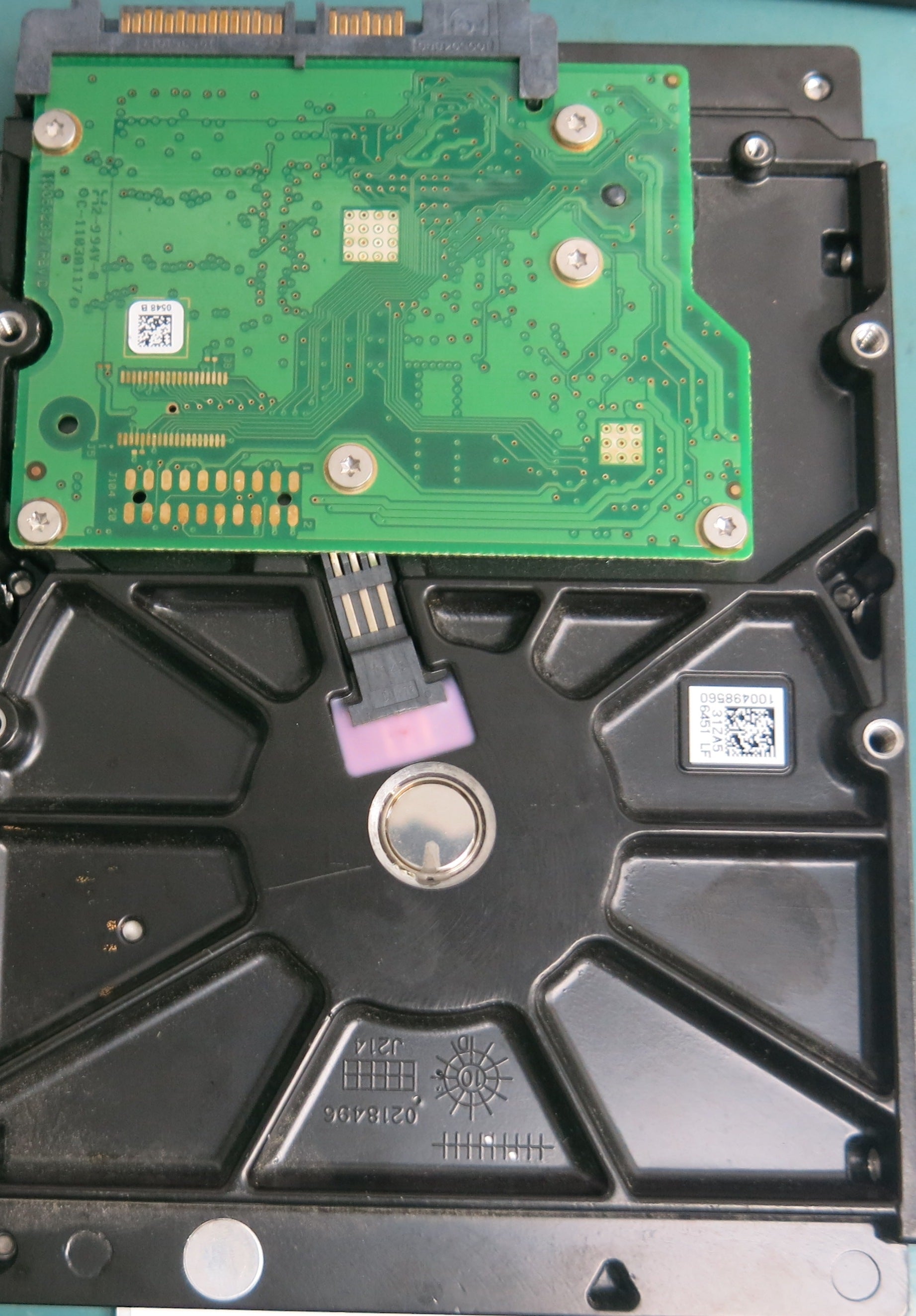 ST3320413AS P/N: 9YP14C-304 FW: JC4B Serial: Z2A6QR0T 320GB 3.5 PCB: 10053238 REV C
