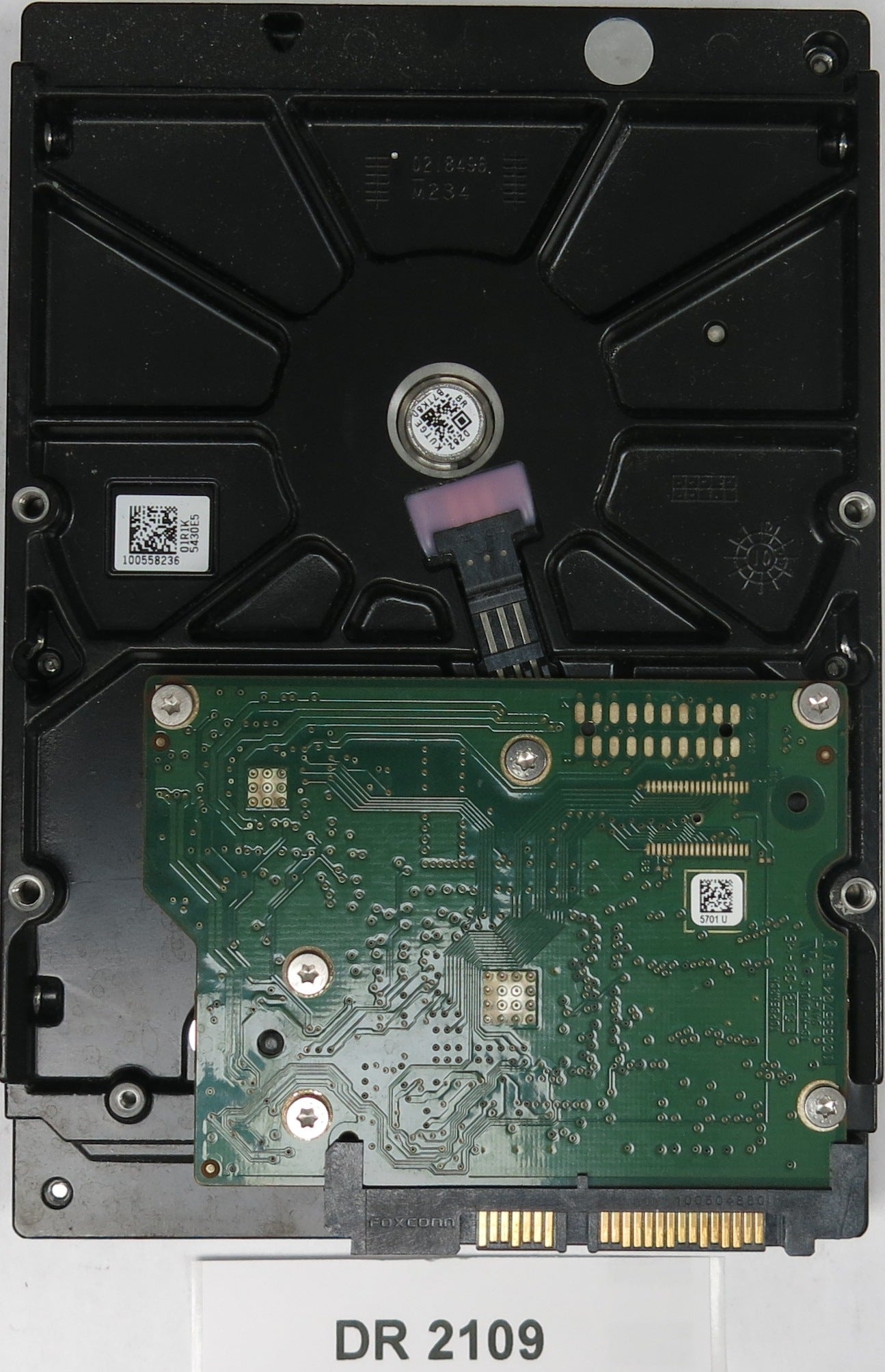 ST3320413CS, P/N: 9GW14C-160, FW: CA12, Serial: 6VV2JBYN, 320GB 3.5, PCB: 100535704 REV A