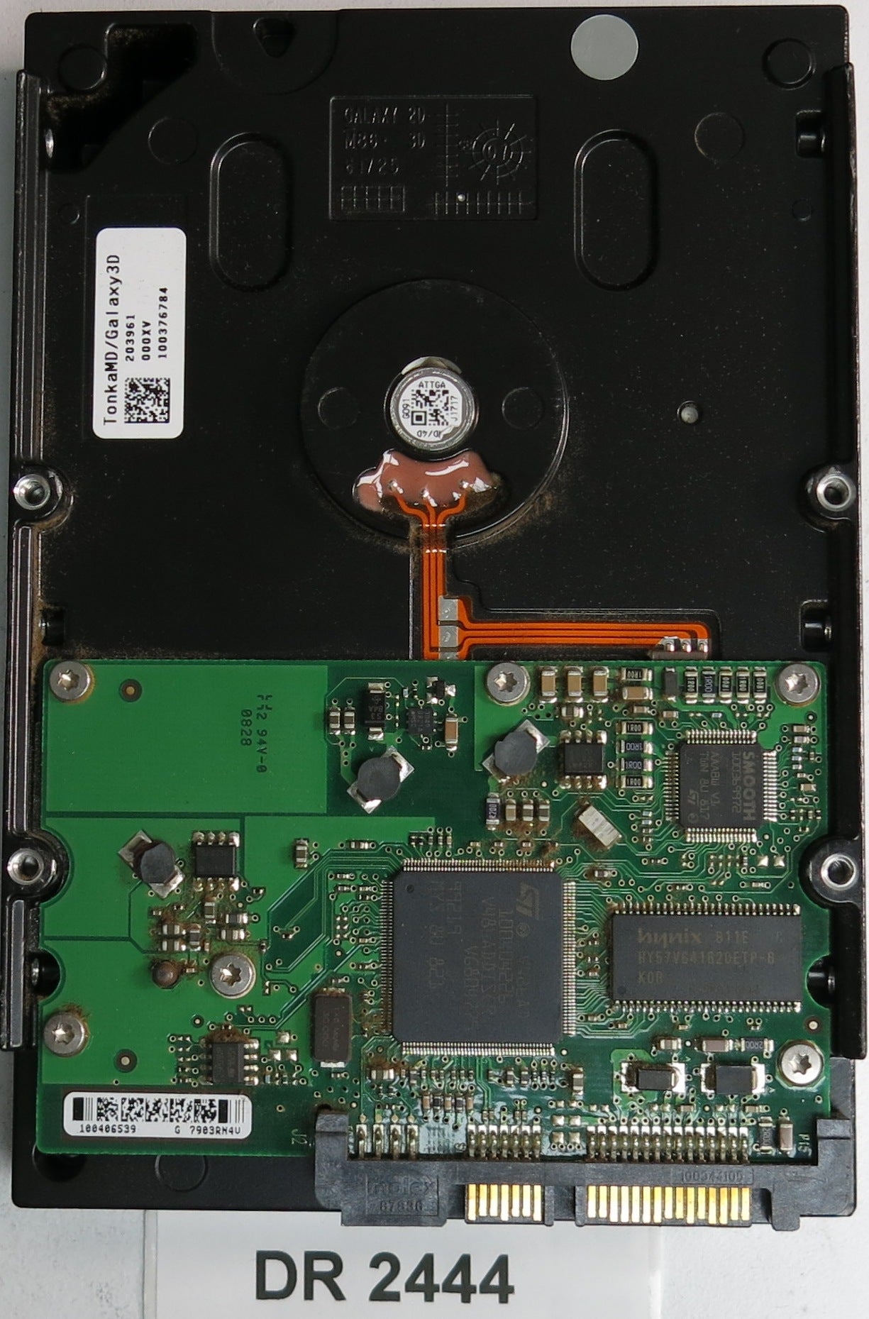 ST3320820SCE, P/N: 9BK13G-193, FW: 3.ACH, Serial: 9QBTTYK 320GB 3.5, PCB: 100406937 REV B