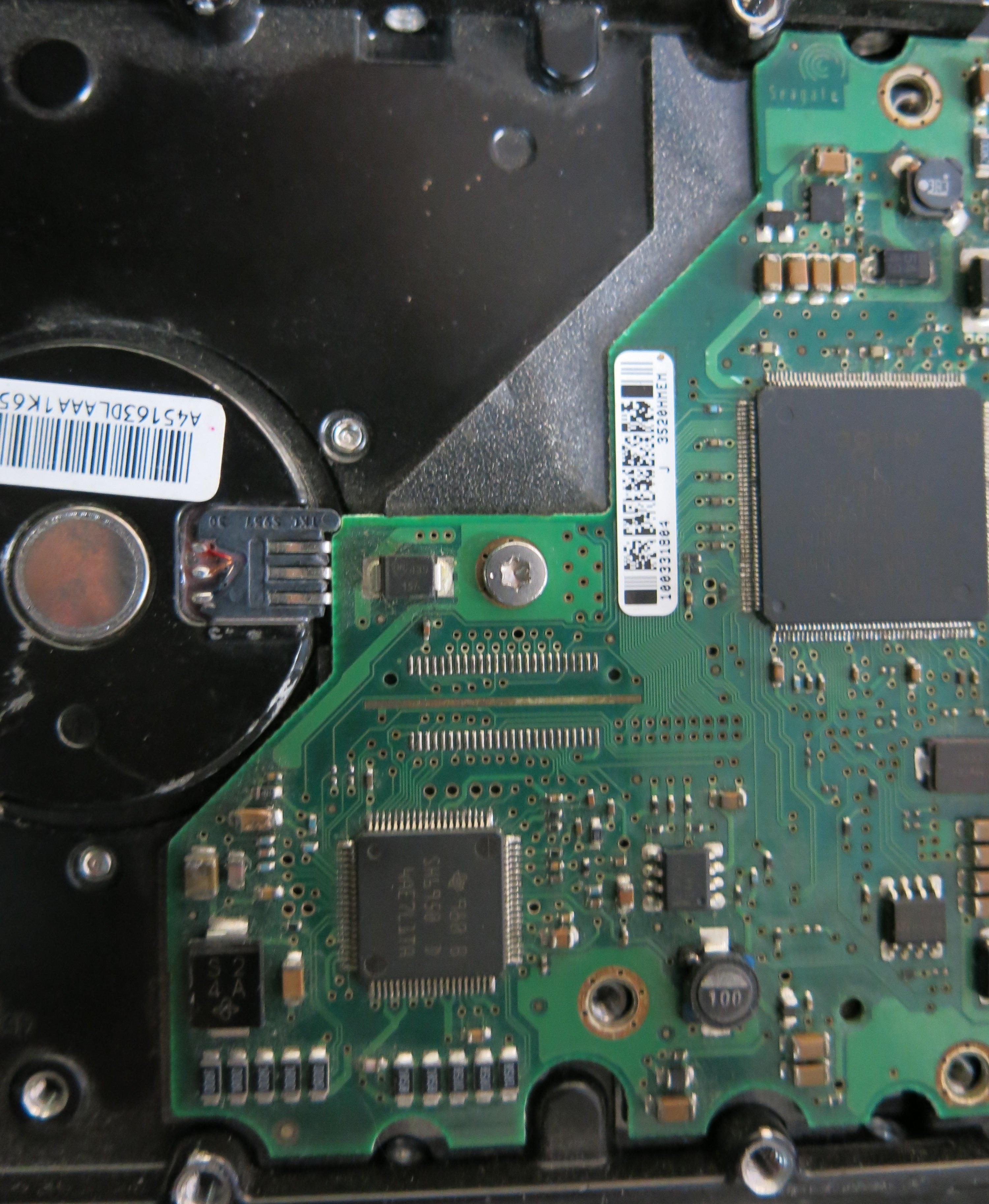 ST34001AS,  P/N:9W2015-155,  FW:8.2,  Serial:5MQ04T9V,  40GB 3.5,  PCB:100331803- REV A