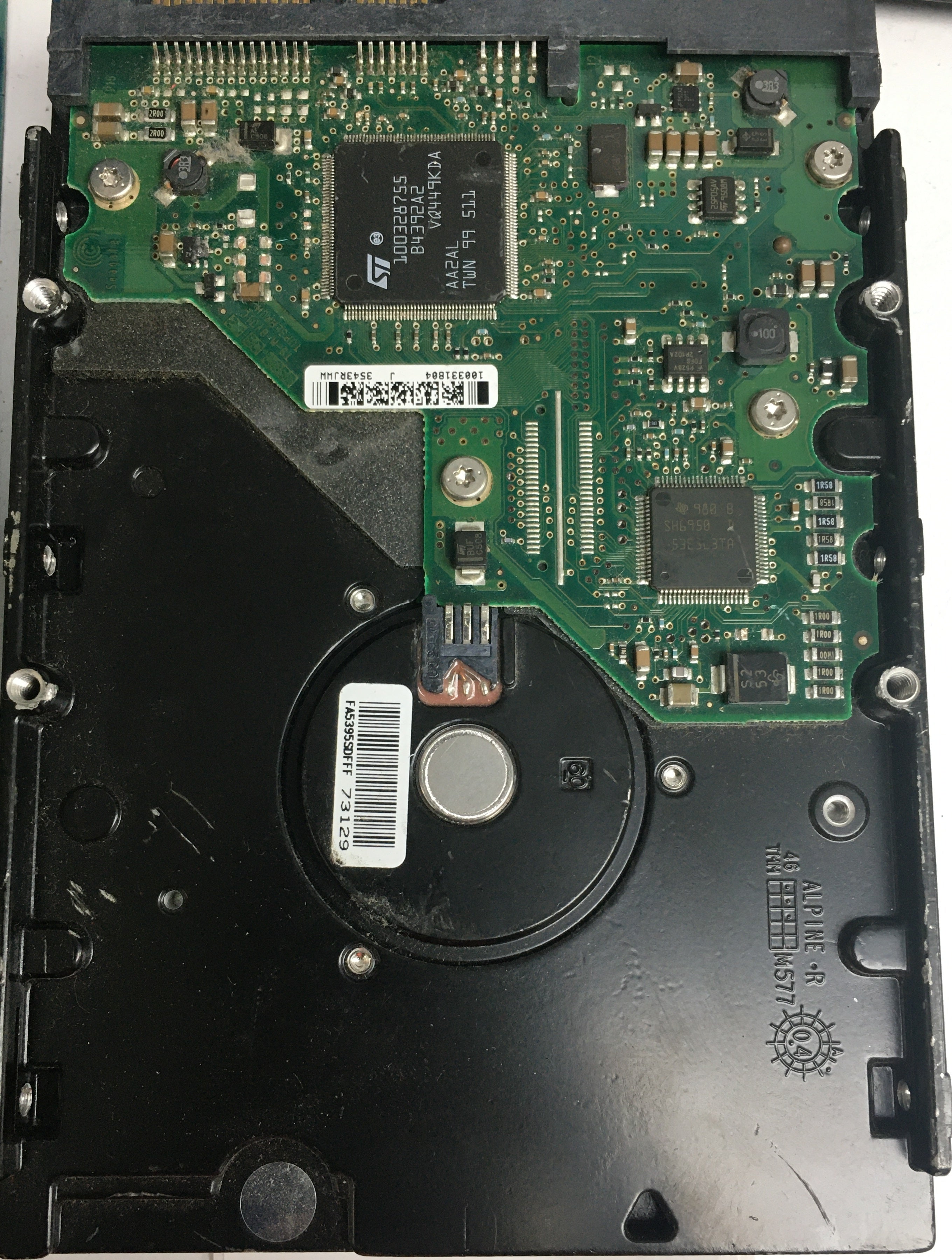 ST340014AS P/N: 9W2015-133 FW: 8.12 Serial: 5MQ20TKW 40GB 3.5 PCB: 100331803 REV A
