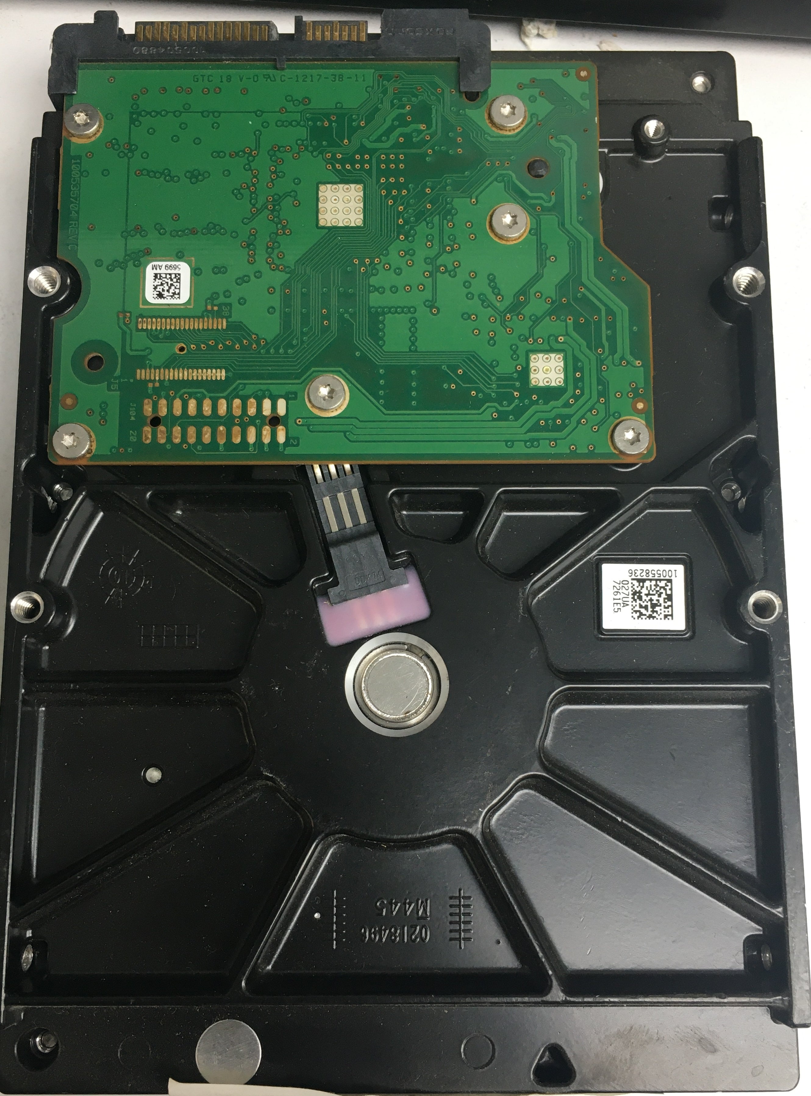 ST3500312CS P/N: 9GW132-262 FW: ES12 Serial: 5W5EHL4 500GB 3.5 PCB: 100535704 REV A