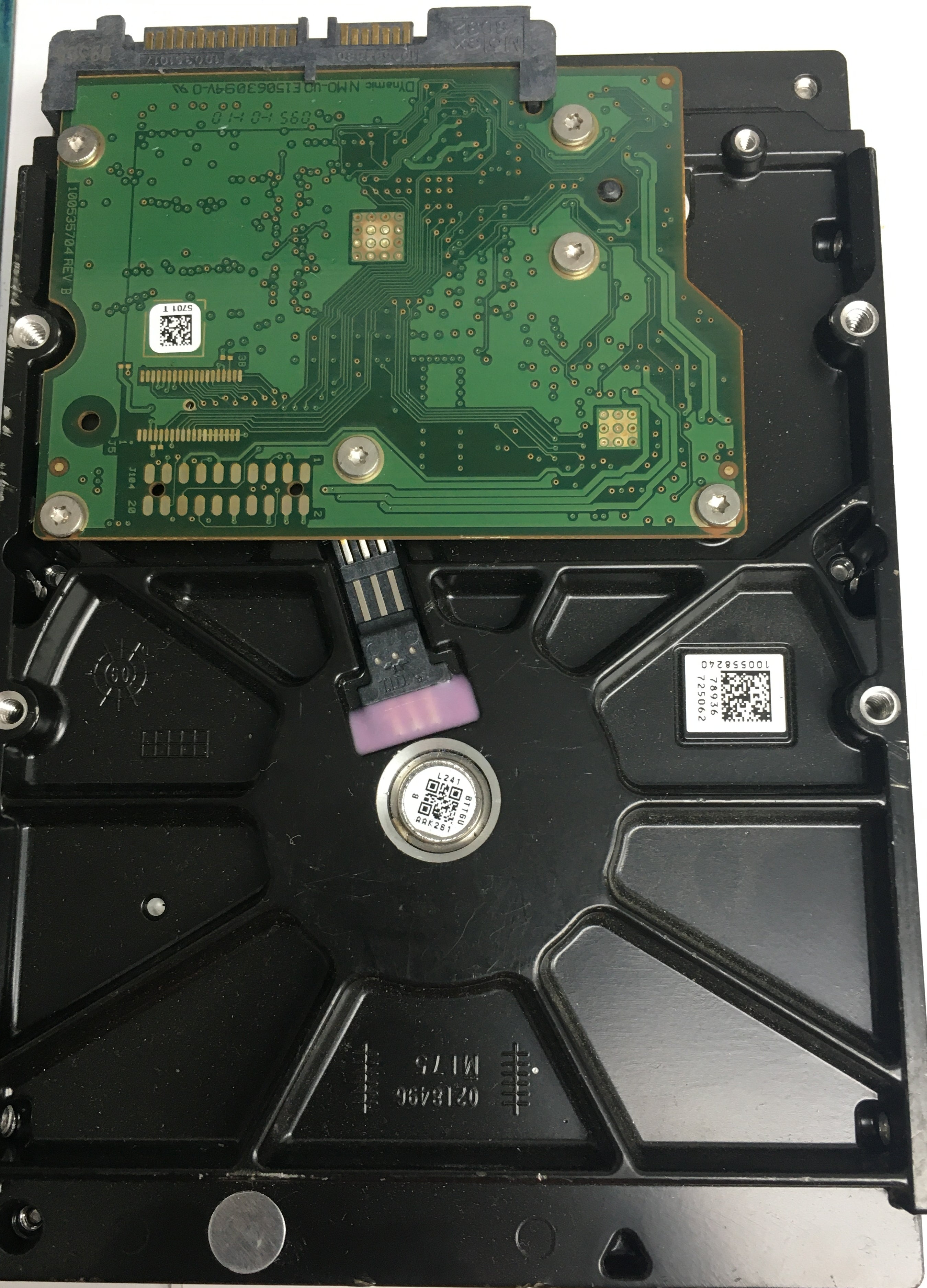 ST3500418AS P/N: 9SL142-021 FW: HP34 Serial: 6VMBFR8Q 500GB 3.5  PCB: 100535704  REV B