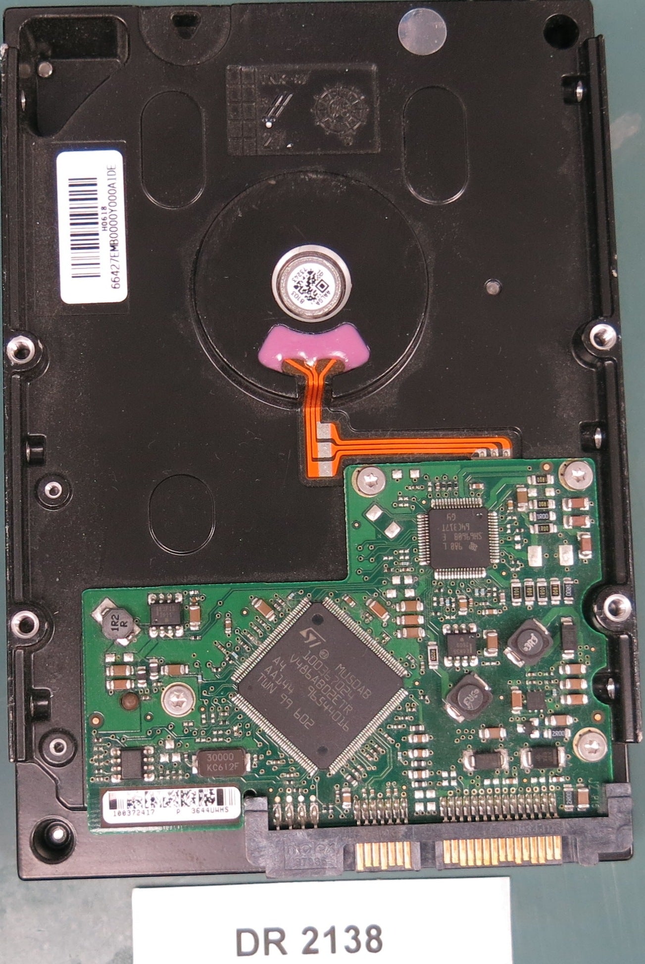 ST3802110AS, P/N: 9BD111-520, FW: 3.AAE, Serial: 5LR4STC3, 80GB 3.5, PCB: 100355589 REV C