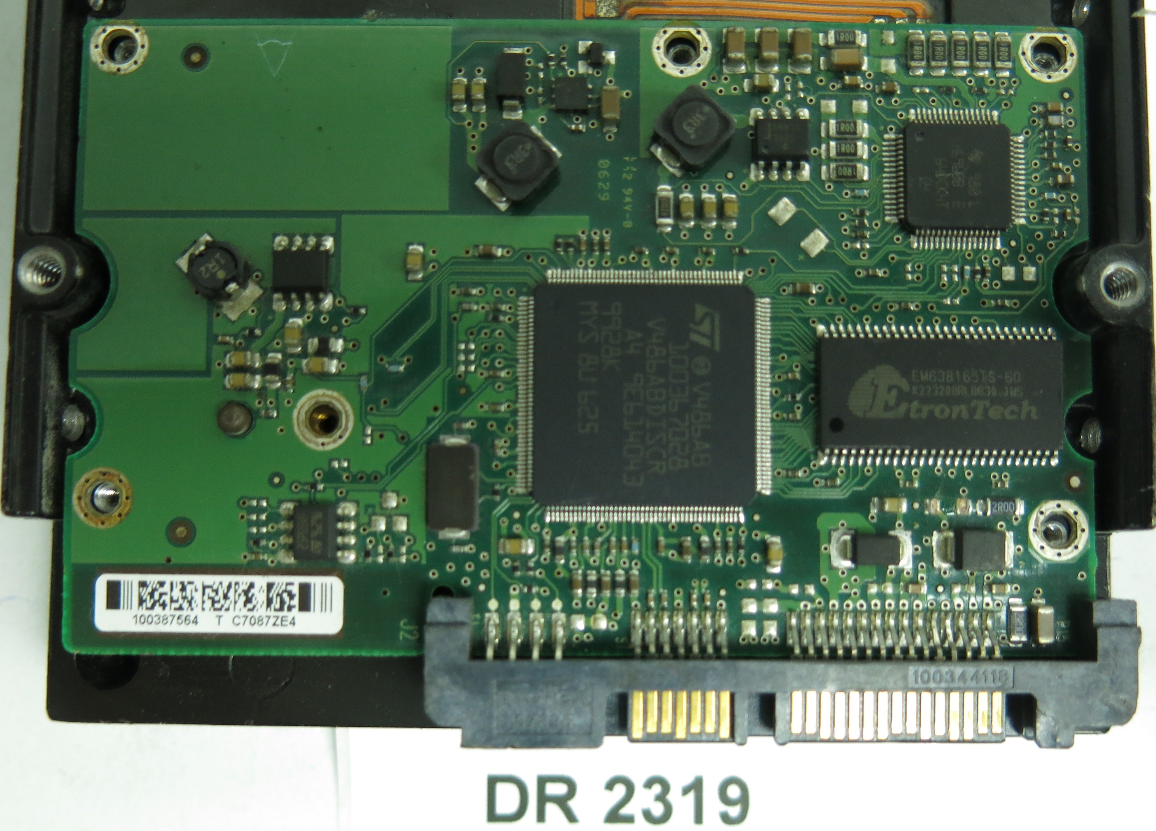 ST3808110AS, P/N: 9BD131-020, FW: 3.AHH, Serial: 4LR46AHA, 80GB 3.5, PCB: 100387575 REV D