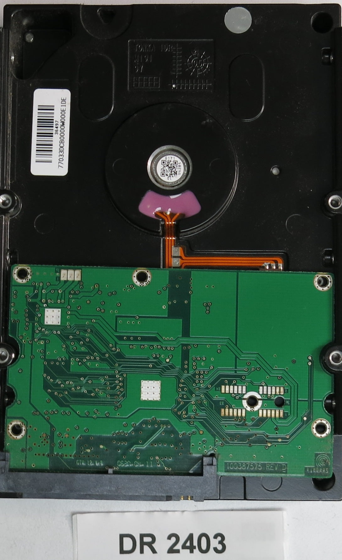ST3808110AS, P/N: 9BD131-021, FW: 3.AHL, Serial: 9LR08BLX, 80GB 3.5, PCB:100387575 REV D