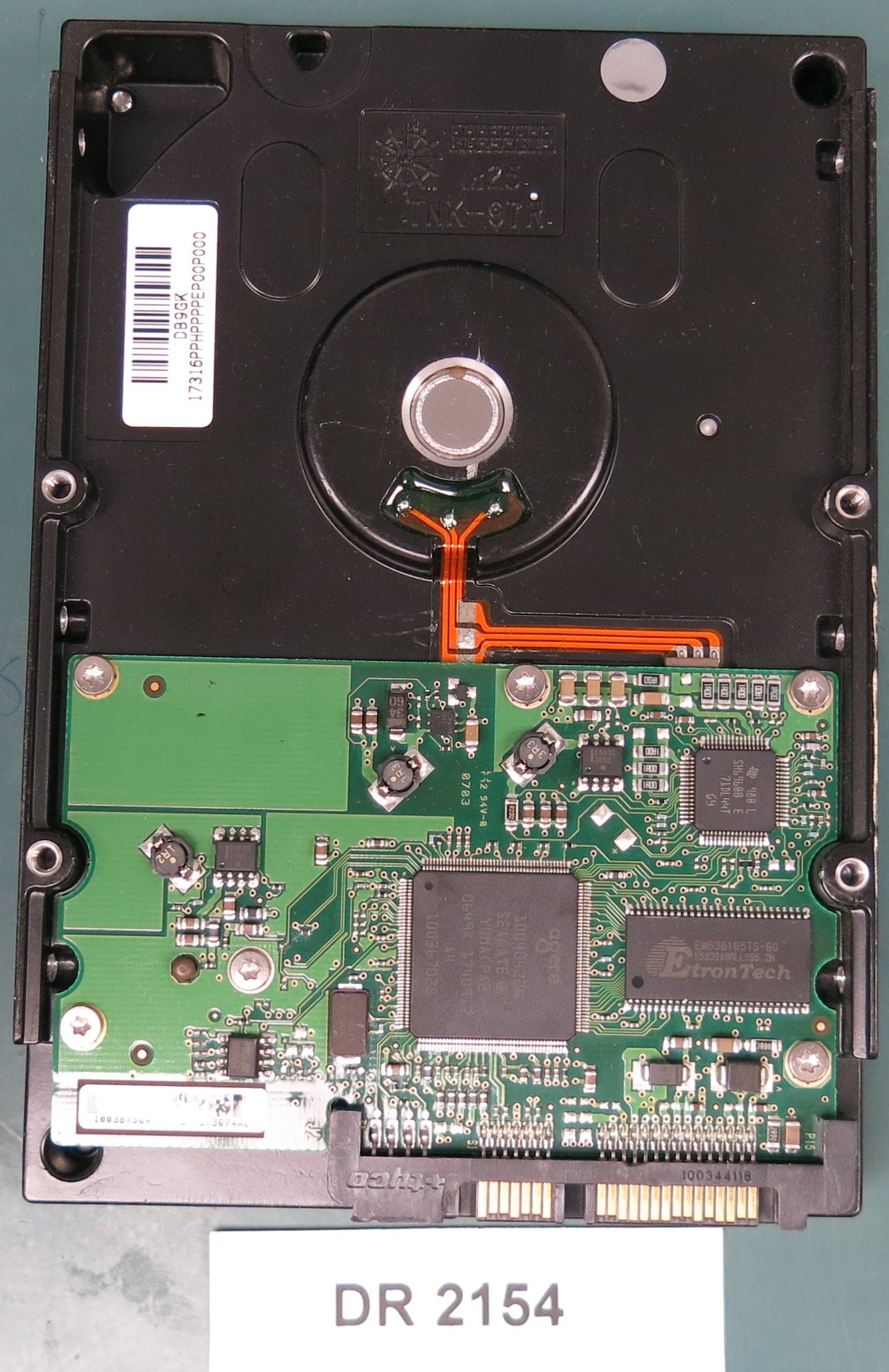 ST3808110AS, P/N: 9BD131-034, FW: 3.ADJ, Serial: 5LRCFZKX, 80GB 3.5, PCB: 100387575 REV D