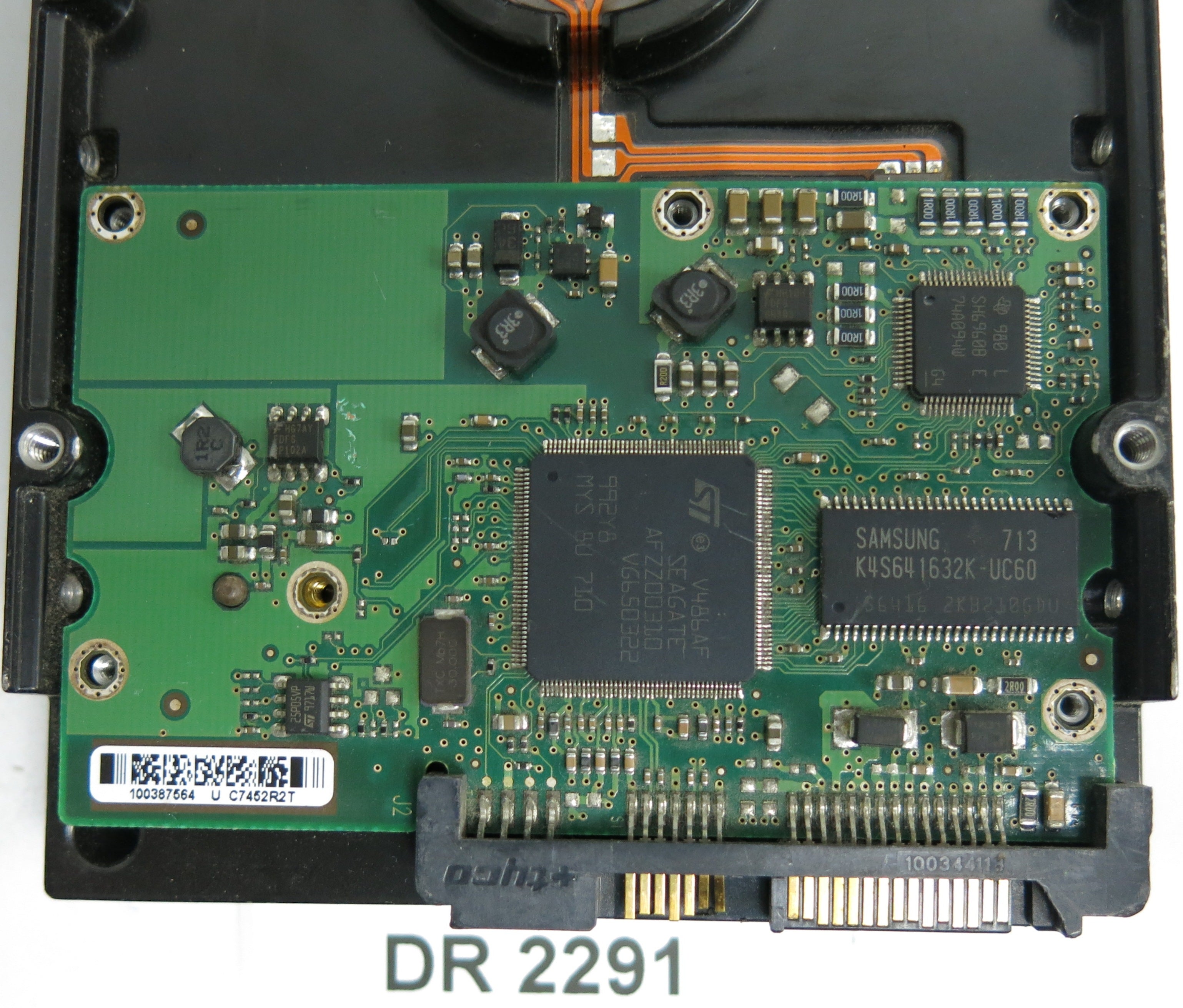 ST3808110AS, P/N: 9BD131-034, FW: 3.ADJ, Serial: 9LR4N86X, 80GB 3.5, PCB: 100387575 REV D