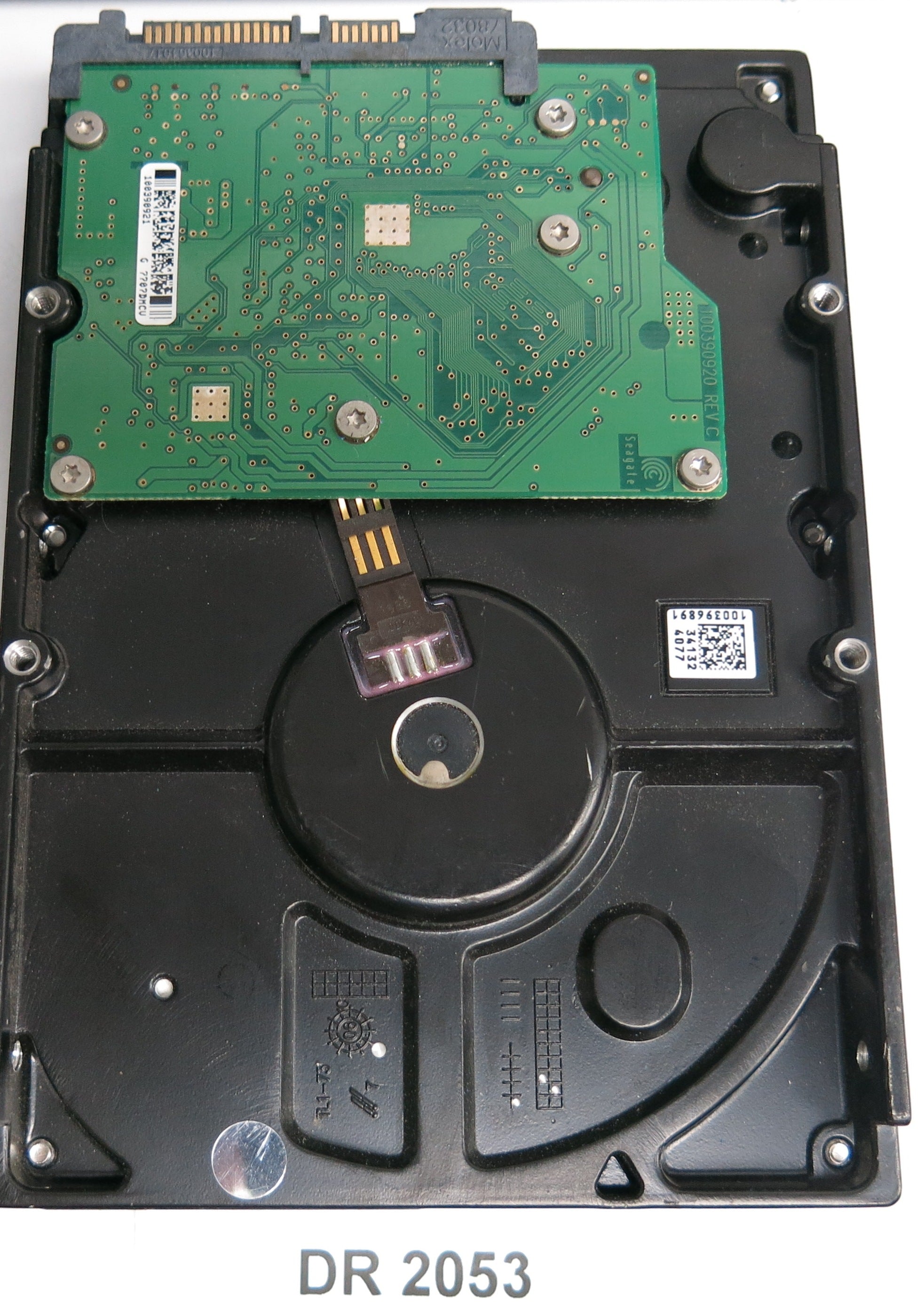 ST380811AS P/N: 9CC131-302 FW: 3.AAE Serial: 3PS0J66C 80GB 3.5 PCB: 100390920 REV C