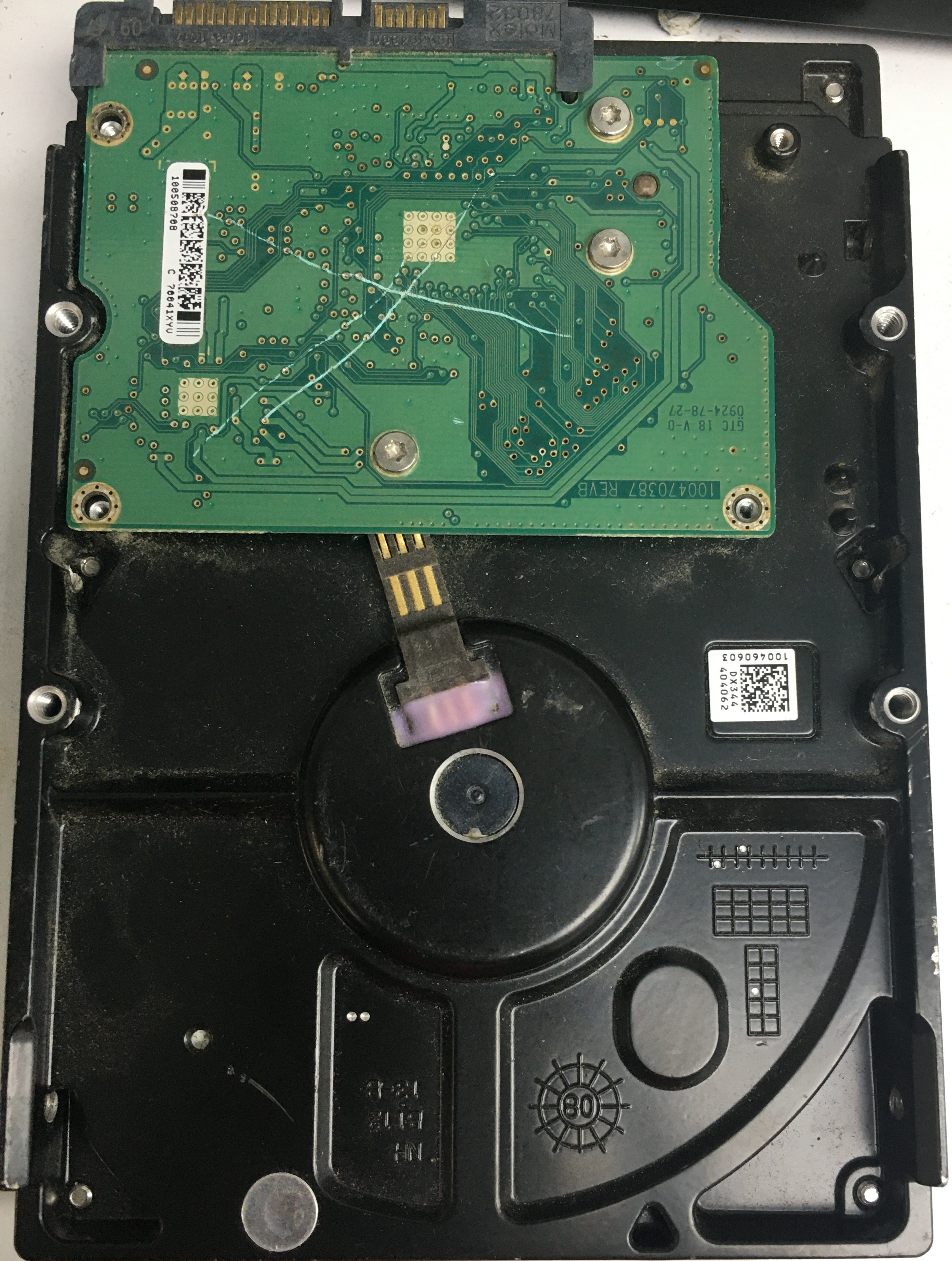 ST380815AS P/N: 9CY131-037 FW: 4.ADA Serial: 9RW6NC4K 80GB 3.5 PCB: 100470387 REV B