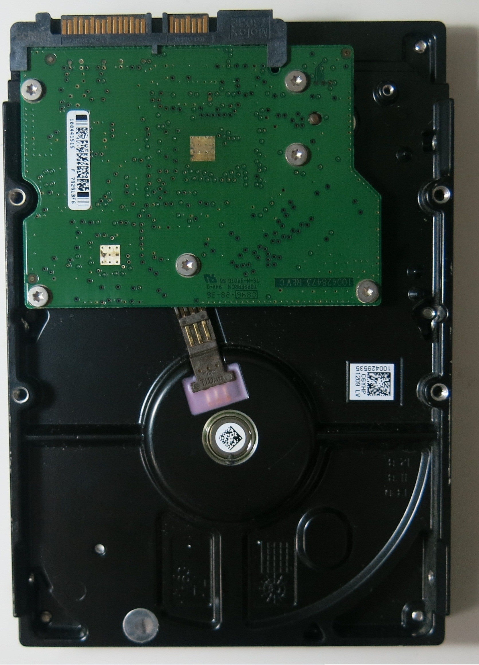 ST380815AS PCB: 100428473 REV C SERIAL NUMBER: 9RW4PN5G PN 9CY131-021 FW 3.CHH 80GB