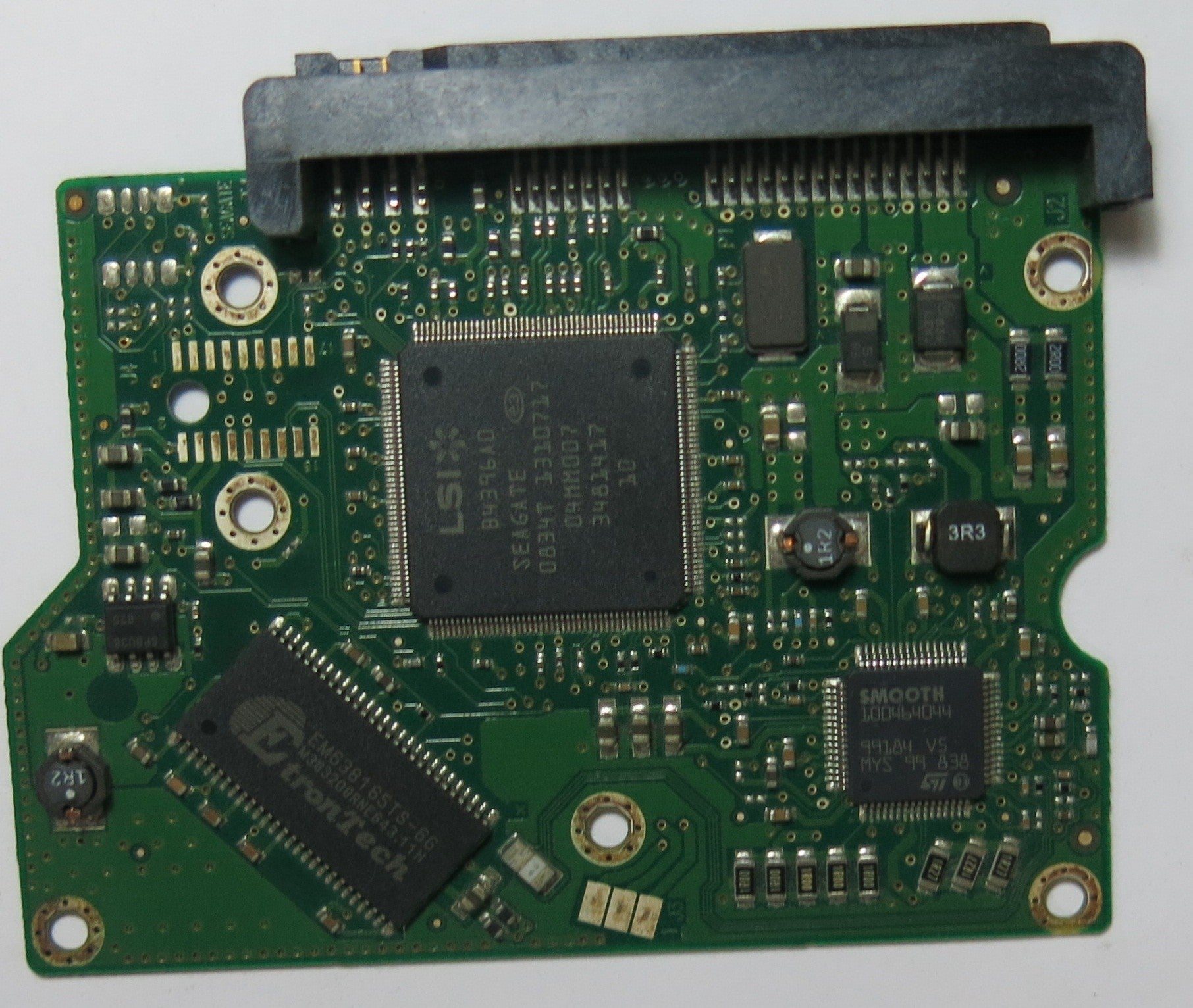 ST380815AS PN 9CY131-037 100470387 REV A PCB