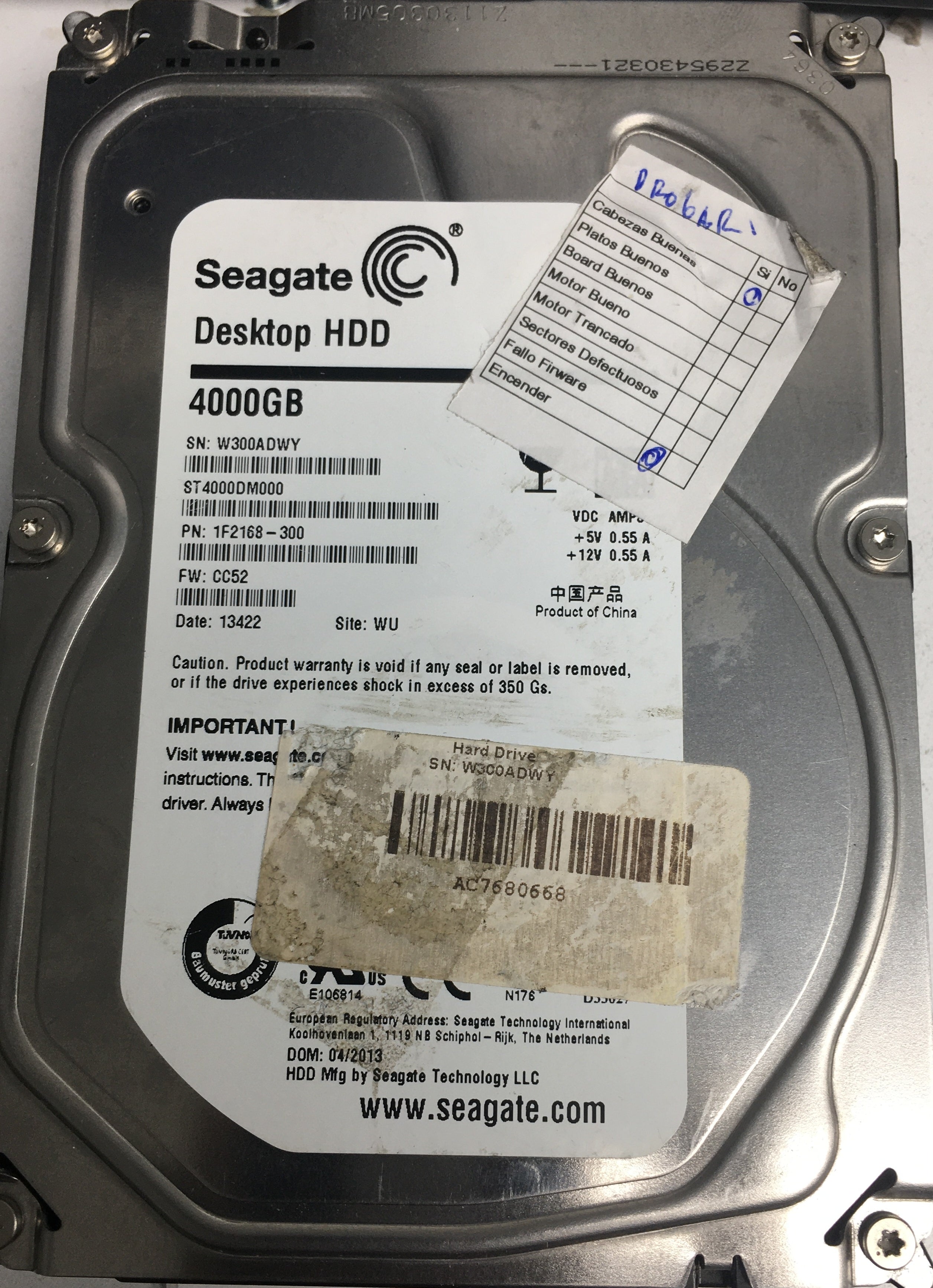 ST4000DM000 P/N: 1F2168-300 FW: CC52 Serial: W300ADWY 4000GB 3.5 PCB: 100710248 REV B