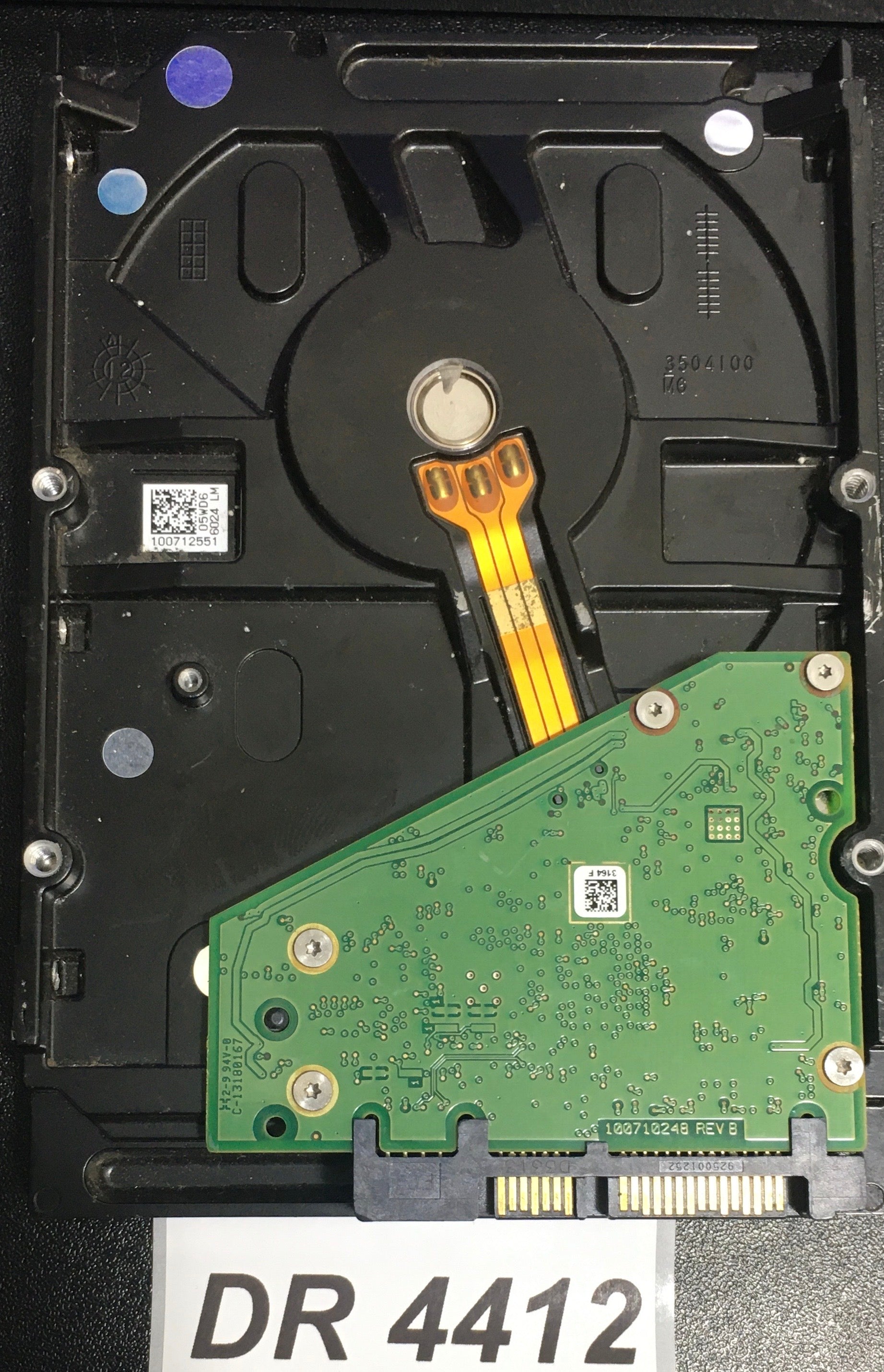 ST4000DM000 P/N:  1F2168-300  FW:CC52 Serial Number:Z300X8CV   4000GB 3.5  PCB: 100710248 REV B