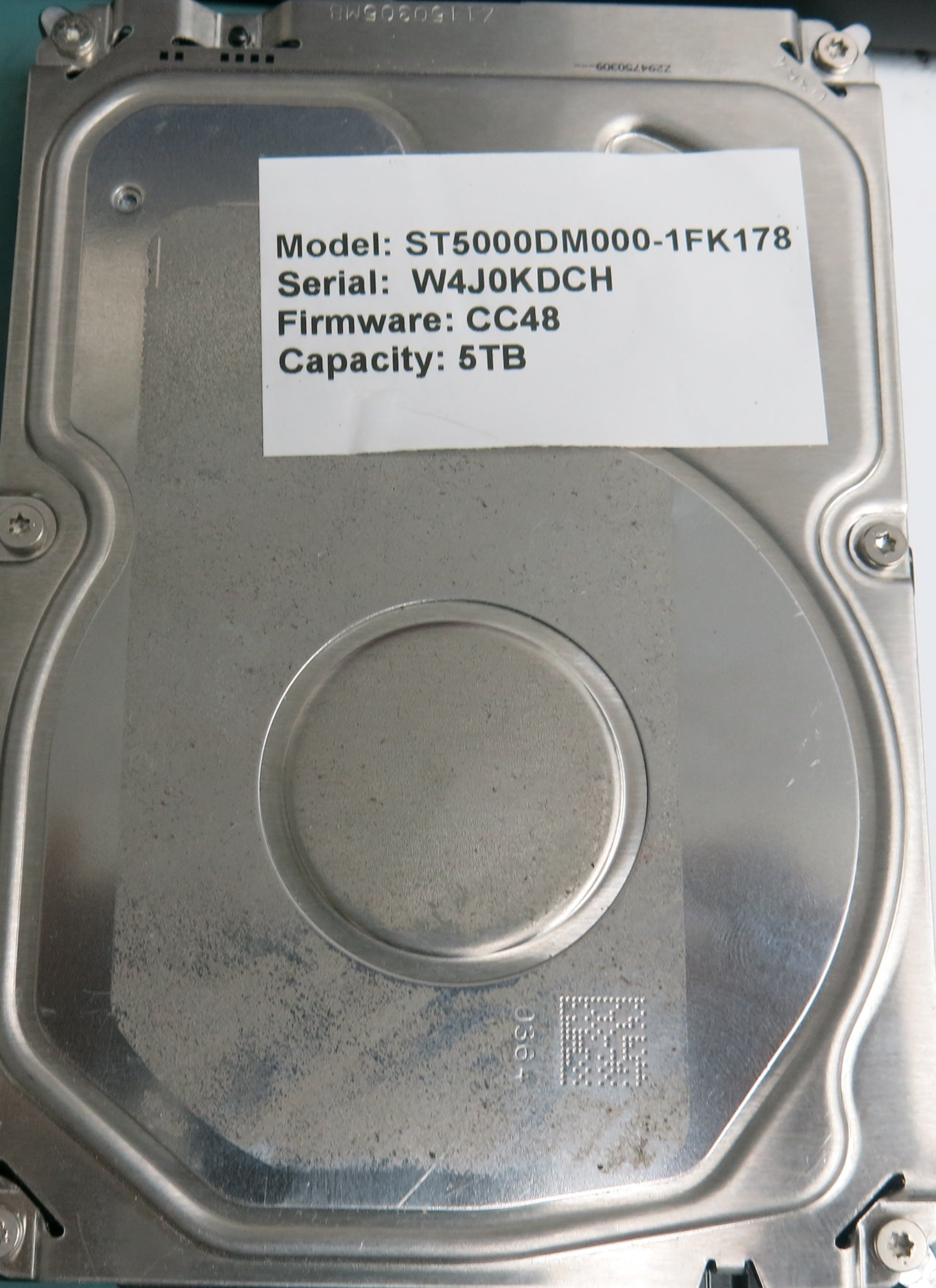ST5000DM000-1FK178, FW: CC48, Serial: W4J0KDCH,