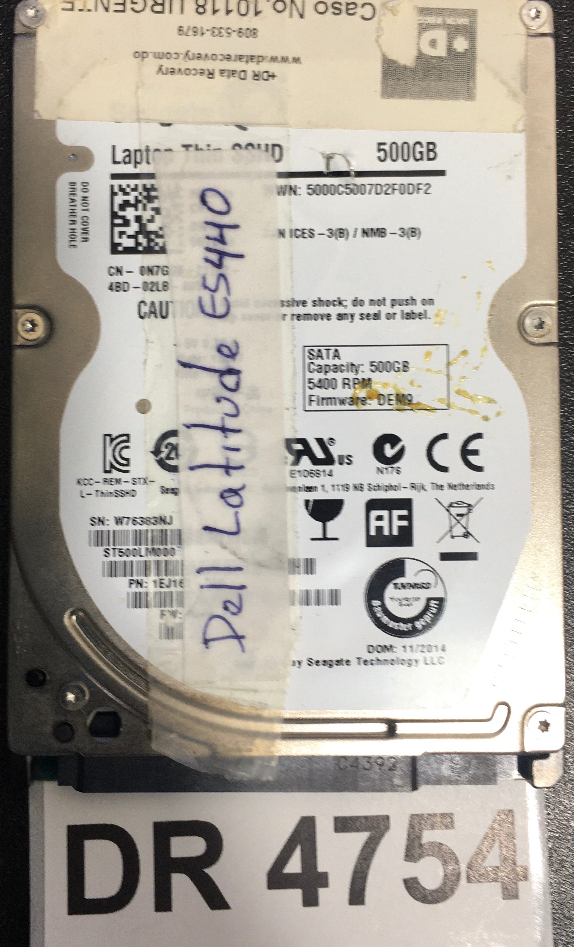 ST500LM000,  P/N: 1EJ162-038,  FW: DEM9,  Serial: W76383NJ,  500GB 2.5,  PCB: 100731589- REV A,
