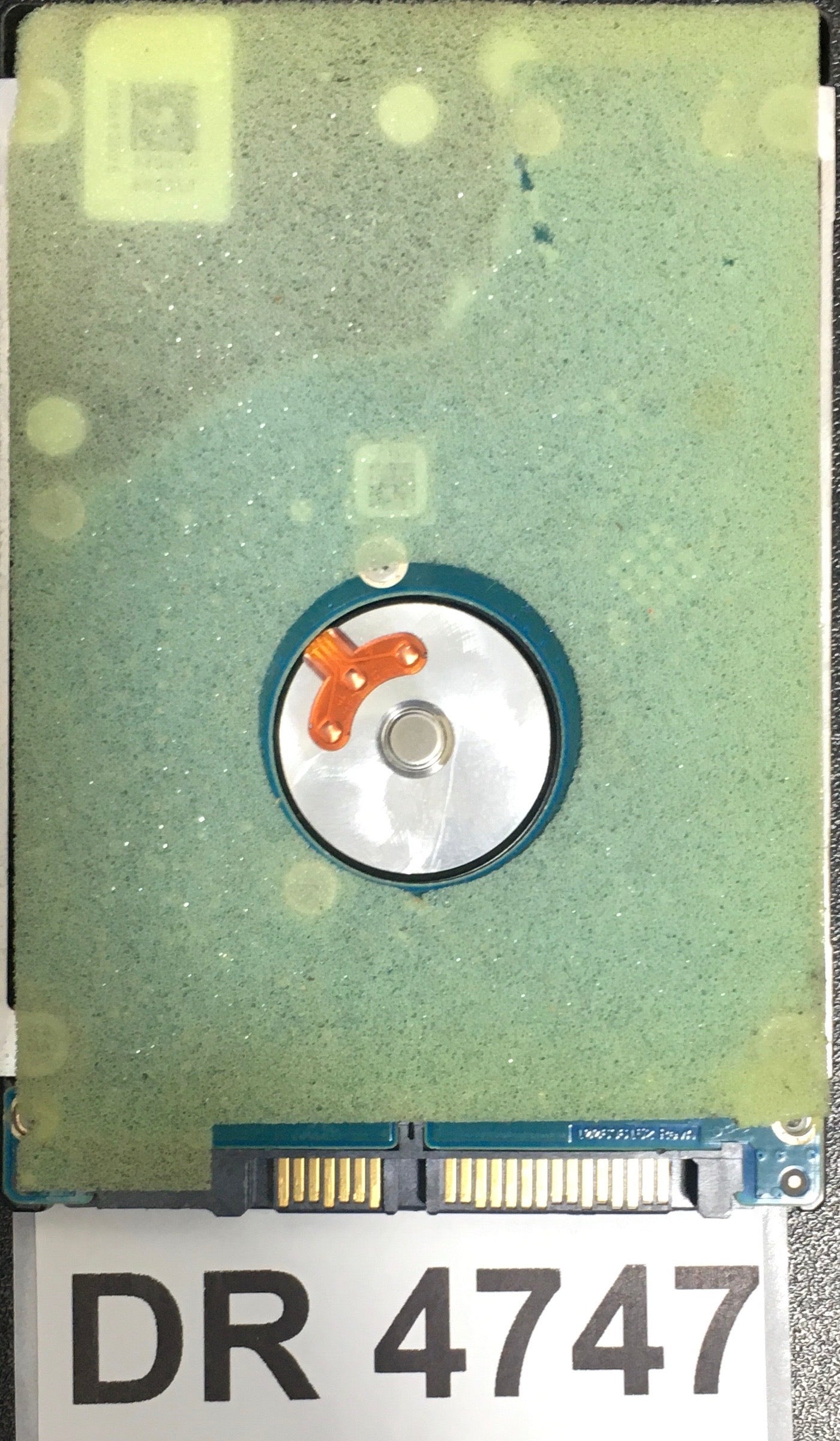 ST500LT012,  P/N: 9WS142-188,  FW: 0001SDM1,  Serial: W0V20JVZ,  500GB 3.5,  PCB: 100696152- REV A,