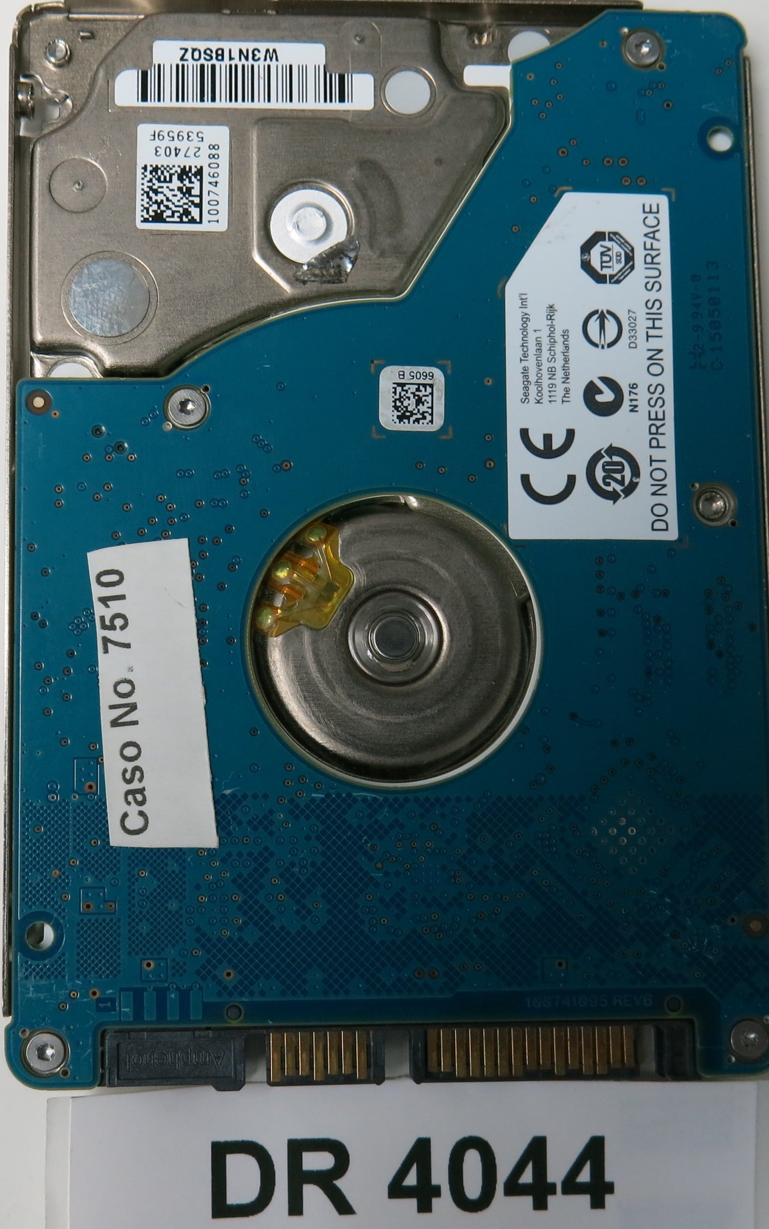ST500LX012, P/N: 1LM162-030, FW: 0001SDM1, Serial: W3N15VJZ, 500GB 3.5, PCB: 100741095 REV B