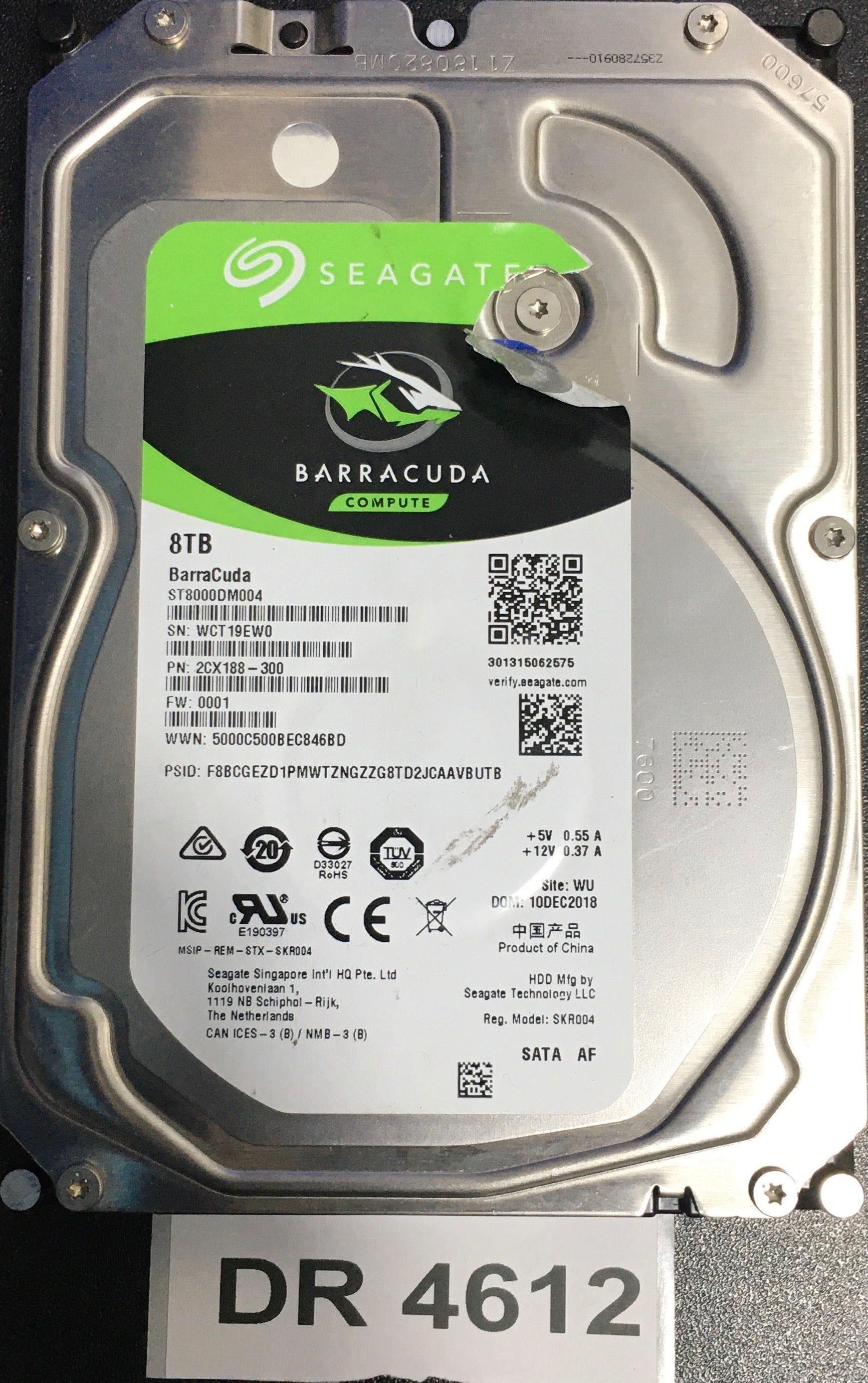 ST8000DM004,  P/N: 2CX188-300,  FW: 0001,  Serial: WCT19EW0,  8000GB 3.5  PCB:100815597- REV D