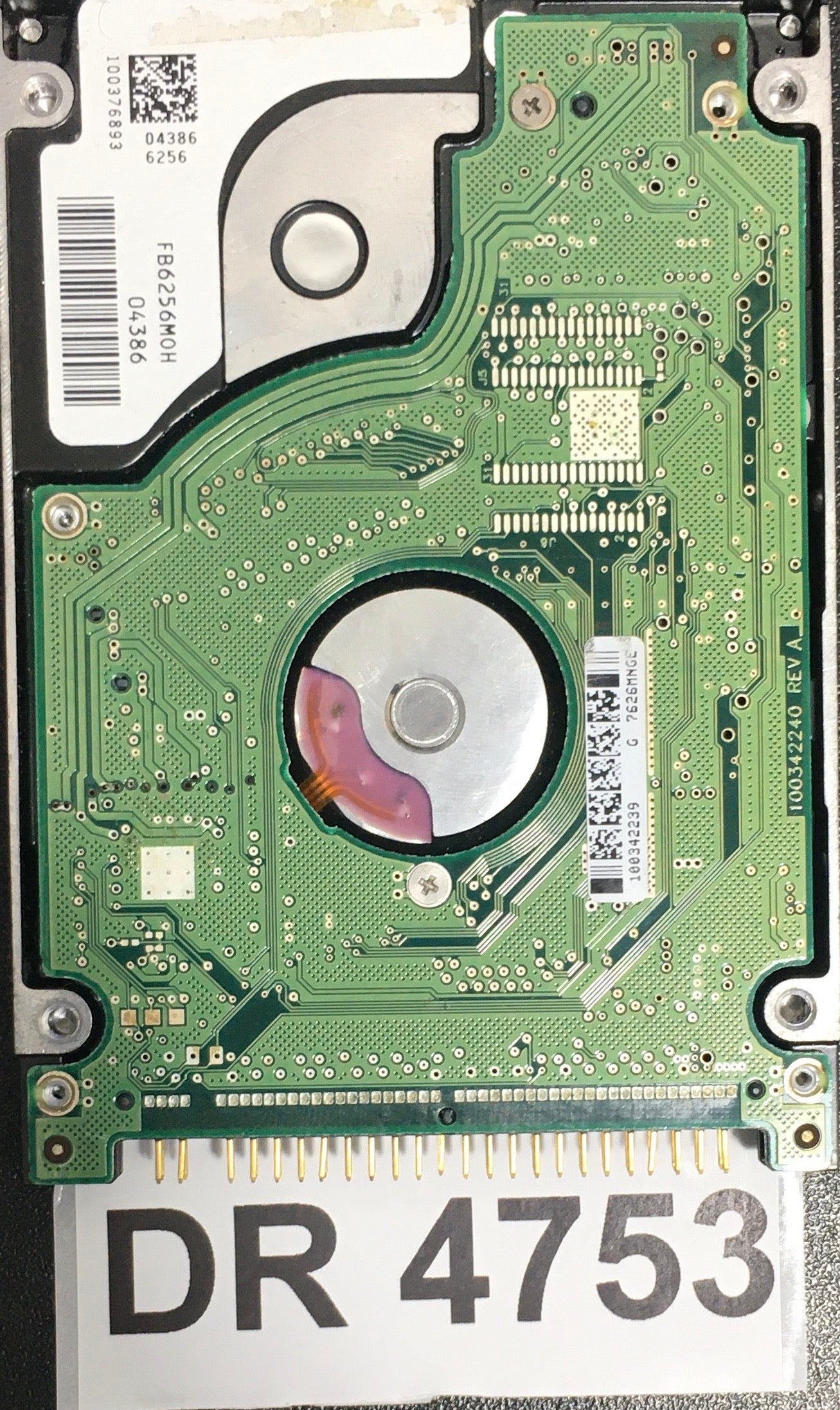 ST9100823A,  P/N: 9W3234-040,  FW: 3.06,  Serial: 3LG1S5NE,  100GB 2.5,  PCB: 100342240- REV A,
