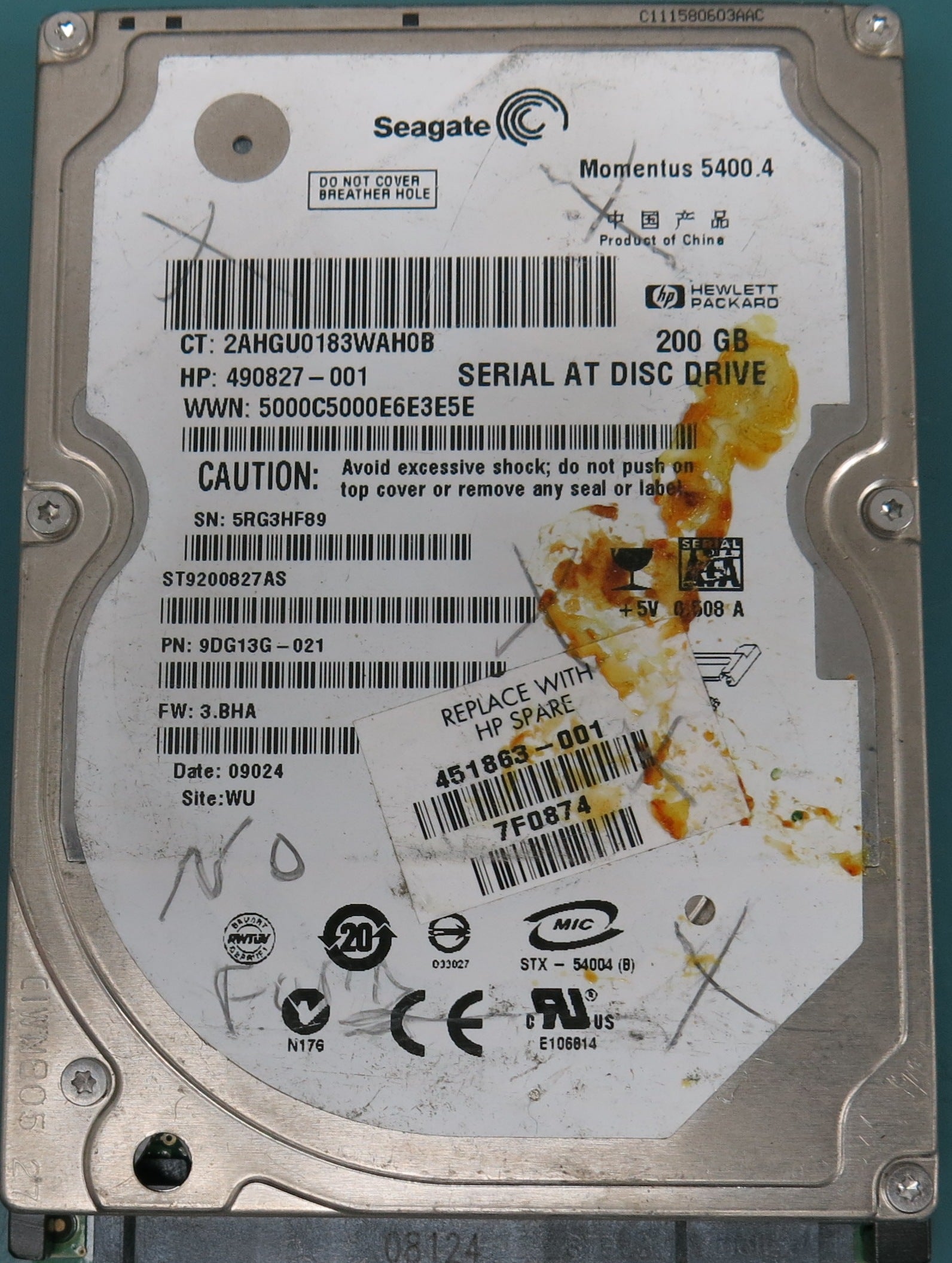 ST9200827AS, P/N:  9DG13G-021, FW: 3.BHA, 200GB 2.5