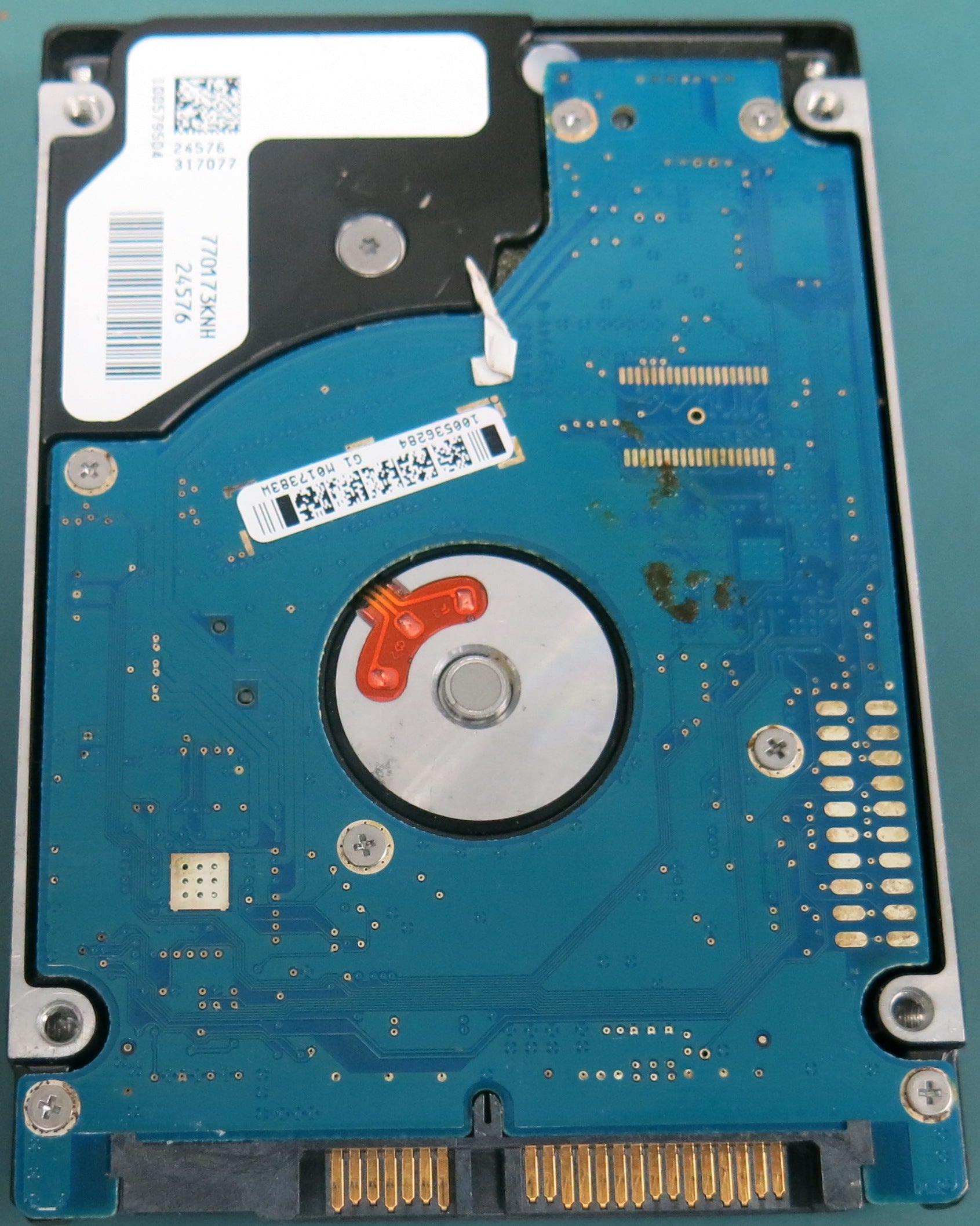 ST9250315AS, P/N:  9HH132-286, FW: 0002SDM1, 250GB 2.5