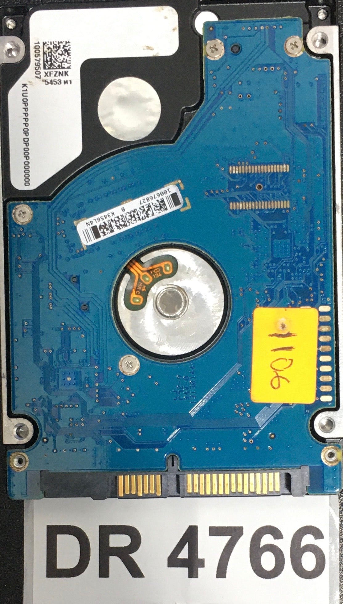 ST9320325AS,  P/N: 9HH13E-500,  FW: 0001SDM1,  Serial: 6VDHY8NG,  320GB 2.5,  PCB: 100660535- REV B,